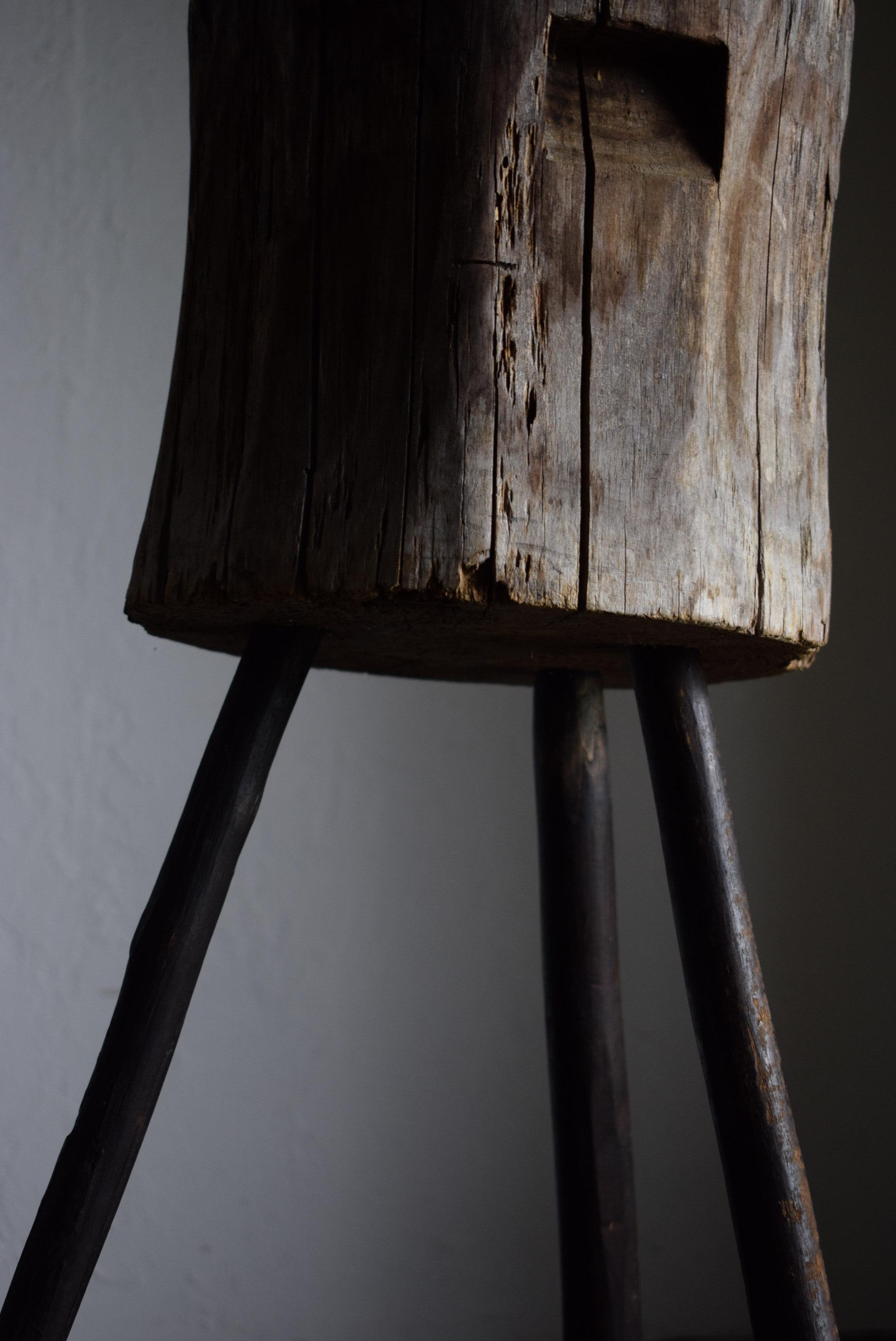 Set of Japanese primitive high stools / wabi-sabi stool / Flower stand For Sale 14