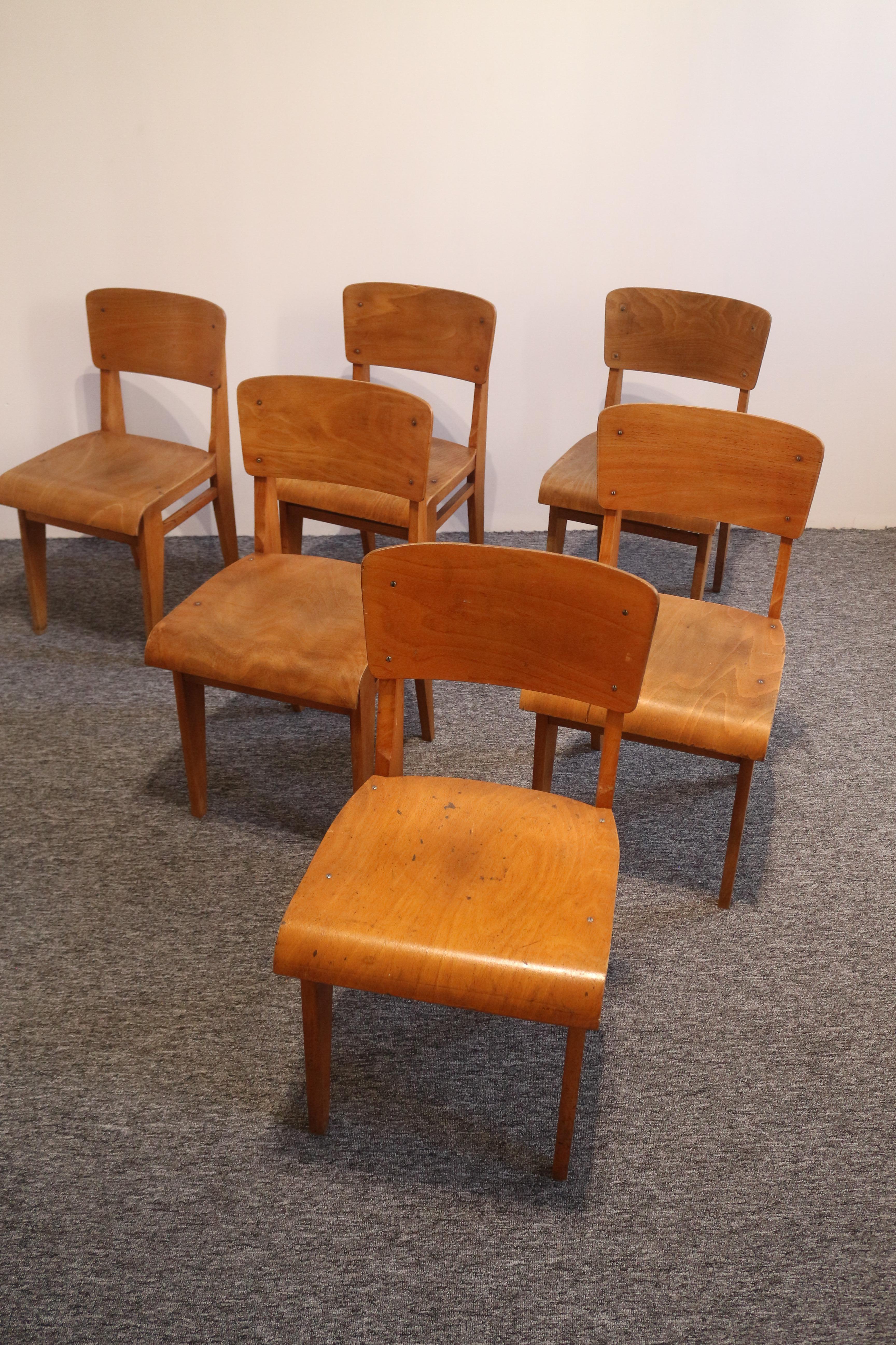 Français Ensemble de chaises standards en bois 