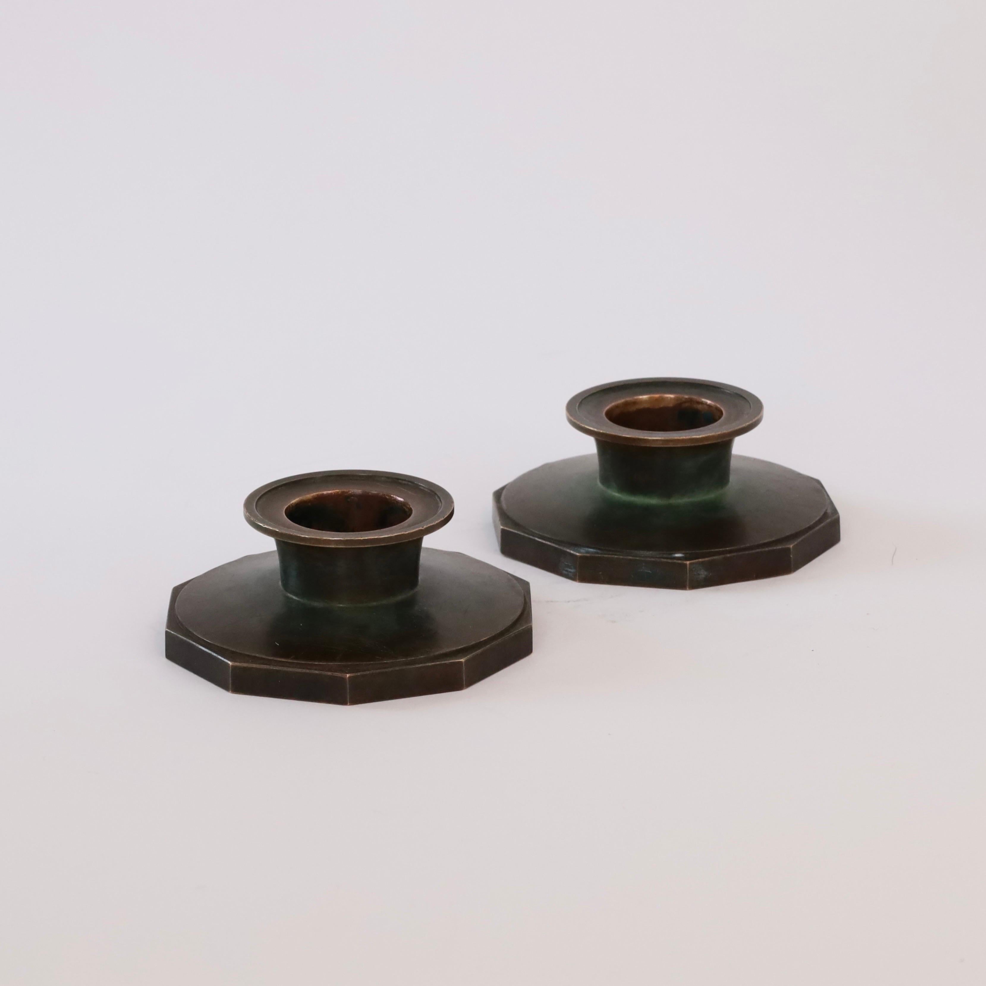 Set of Just Andersen bronze candle holders, 1930s, Denmark In Good Condition For Sale In Værløse, DK