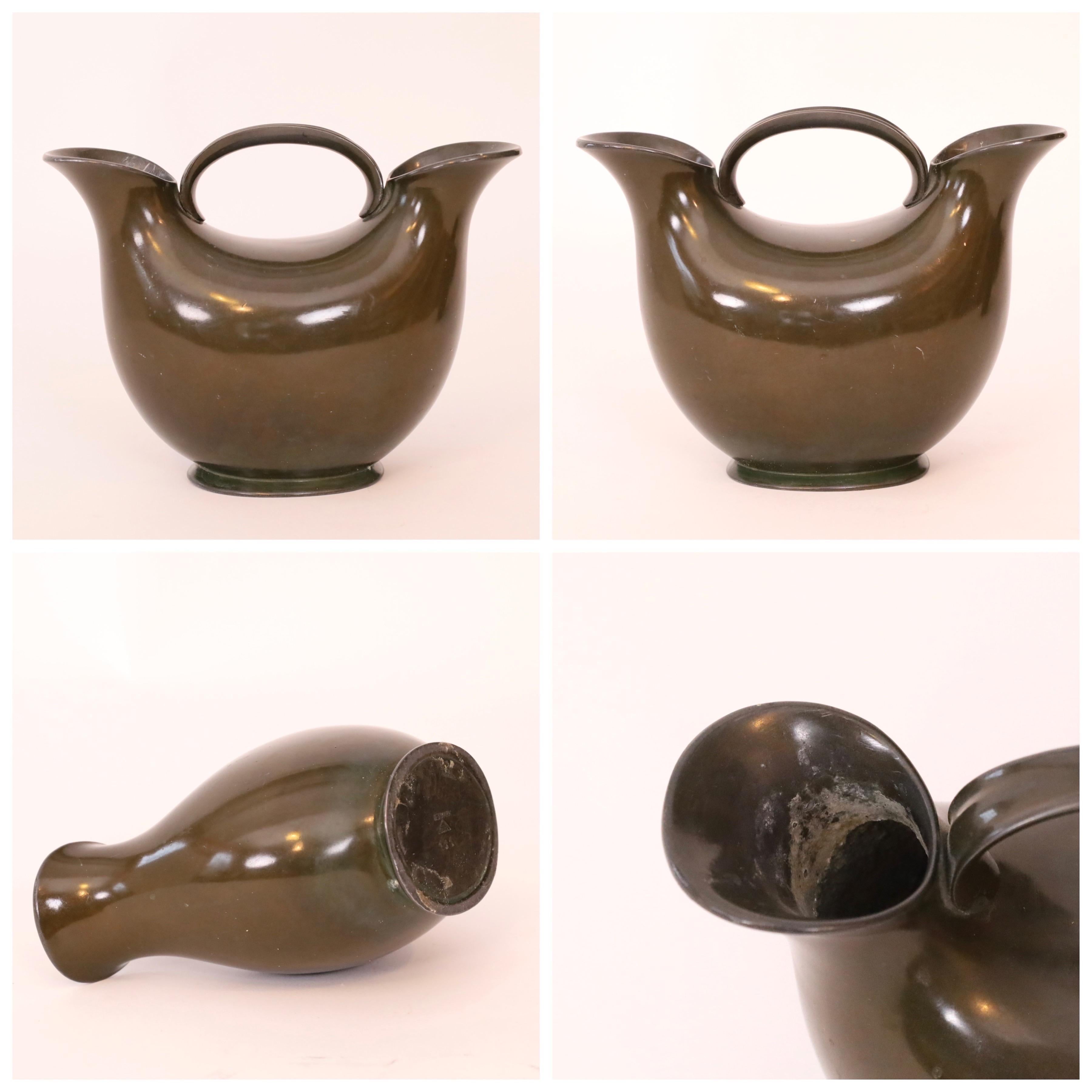 Set of Just Andersen dual-pipe art deco vases, 1920s, Denmark For Sale 5