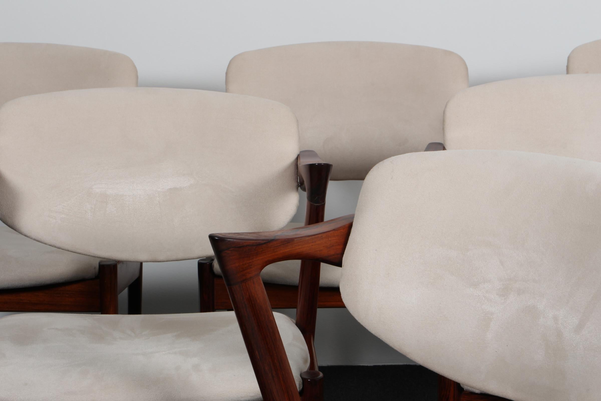 Danish Set of Kai Kristiansen Model 42 Dining Chairs, Rosewood, alcantara, 1960s For Sale