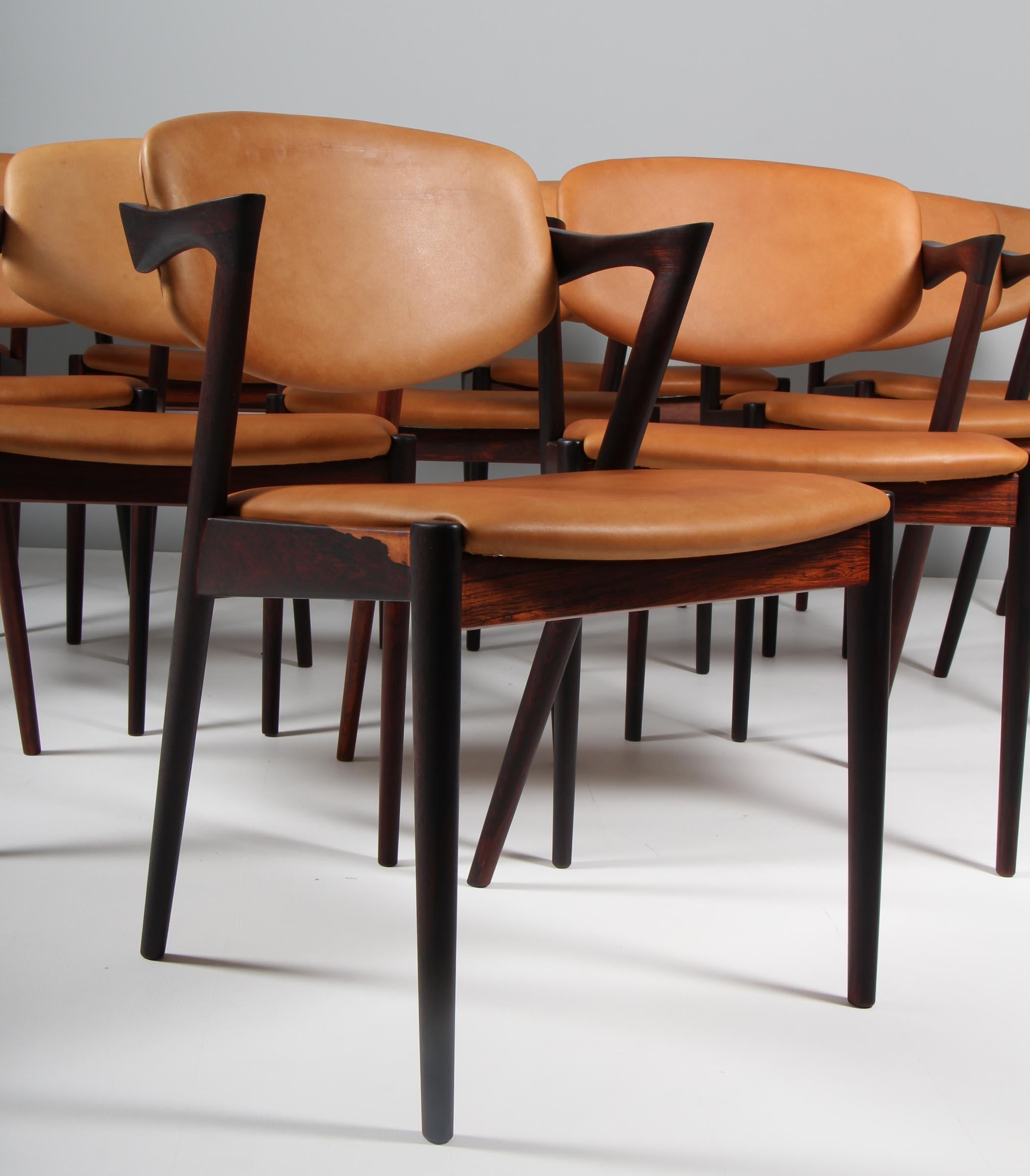 Danois Ensemble de chaises de salle à manger Kai Kristiansen modèle 42, bois de rose, cuir aniline, années 1960 en vente