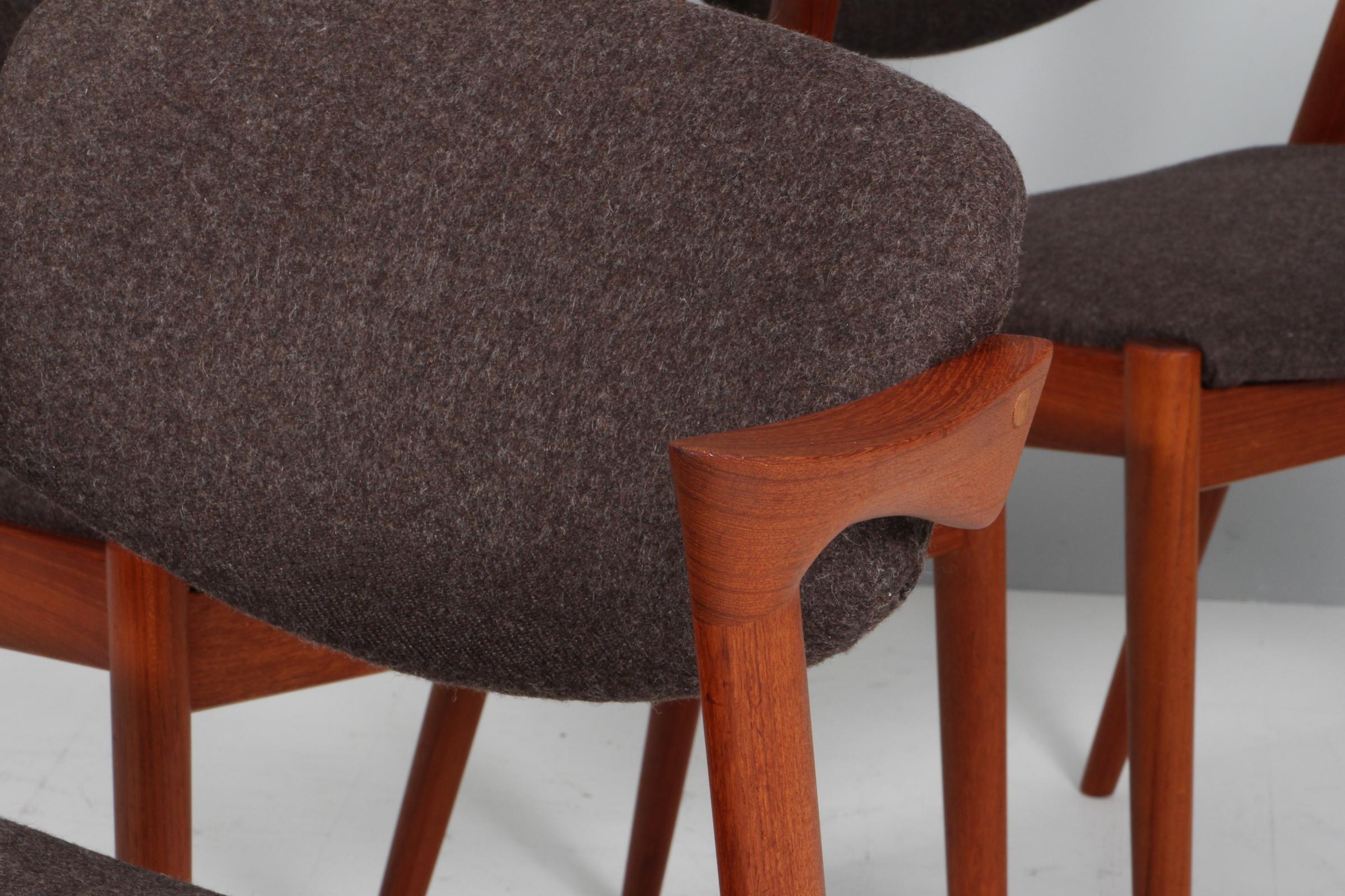 Metà XX secolo Set di sedie da pranzo Kai Kristiansen Model 42, teak, lana, anni '60 in vendita