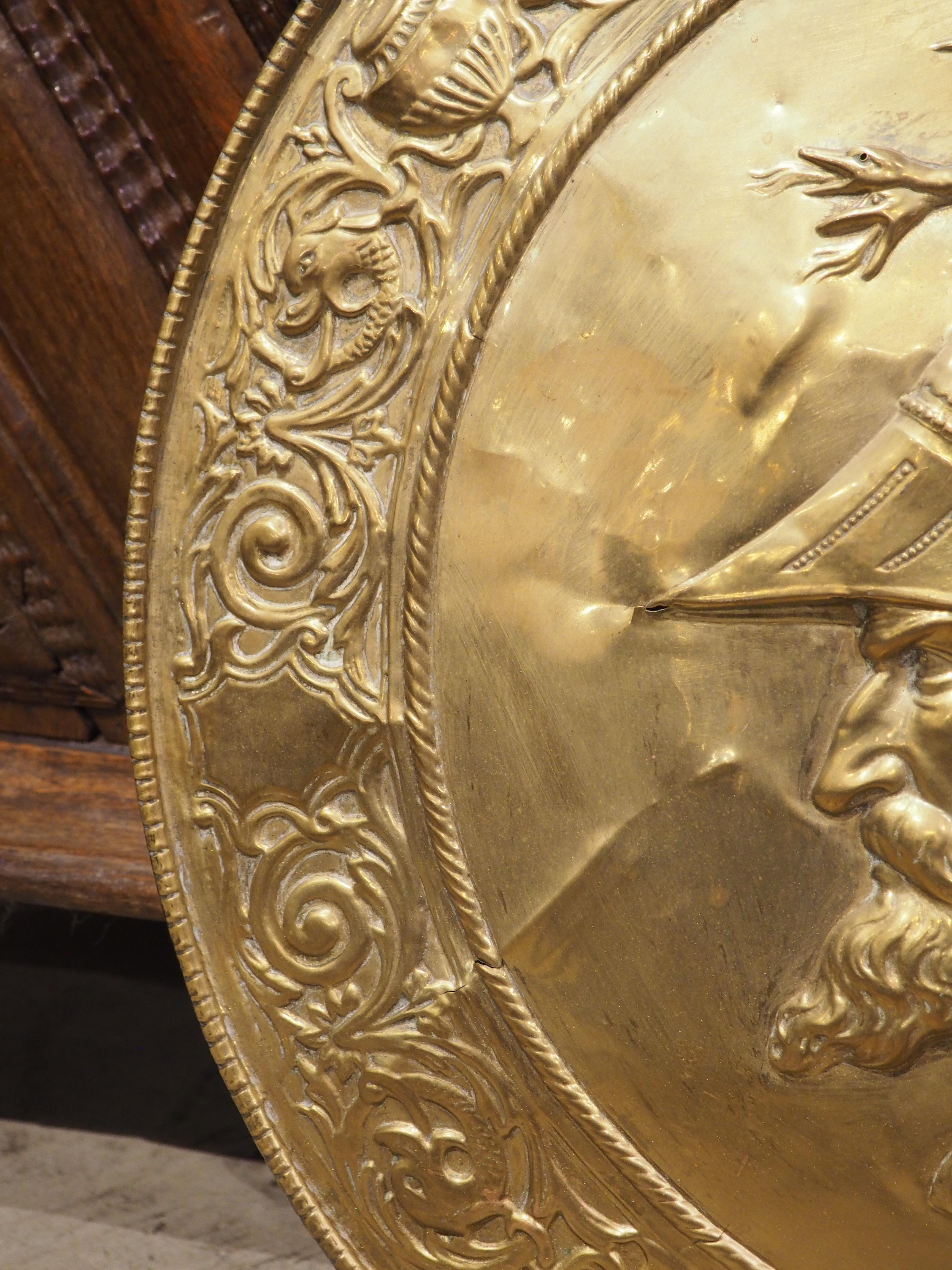 Juego de grandes cargadores de Marte y Minerva en cobre dorado repulido del s. XIX francés en venta 1