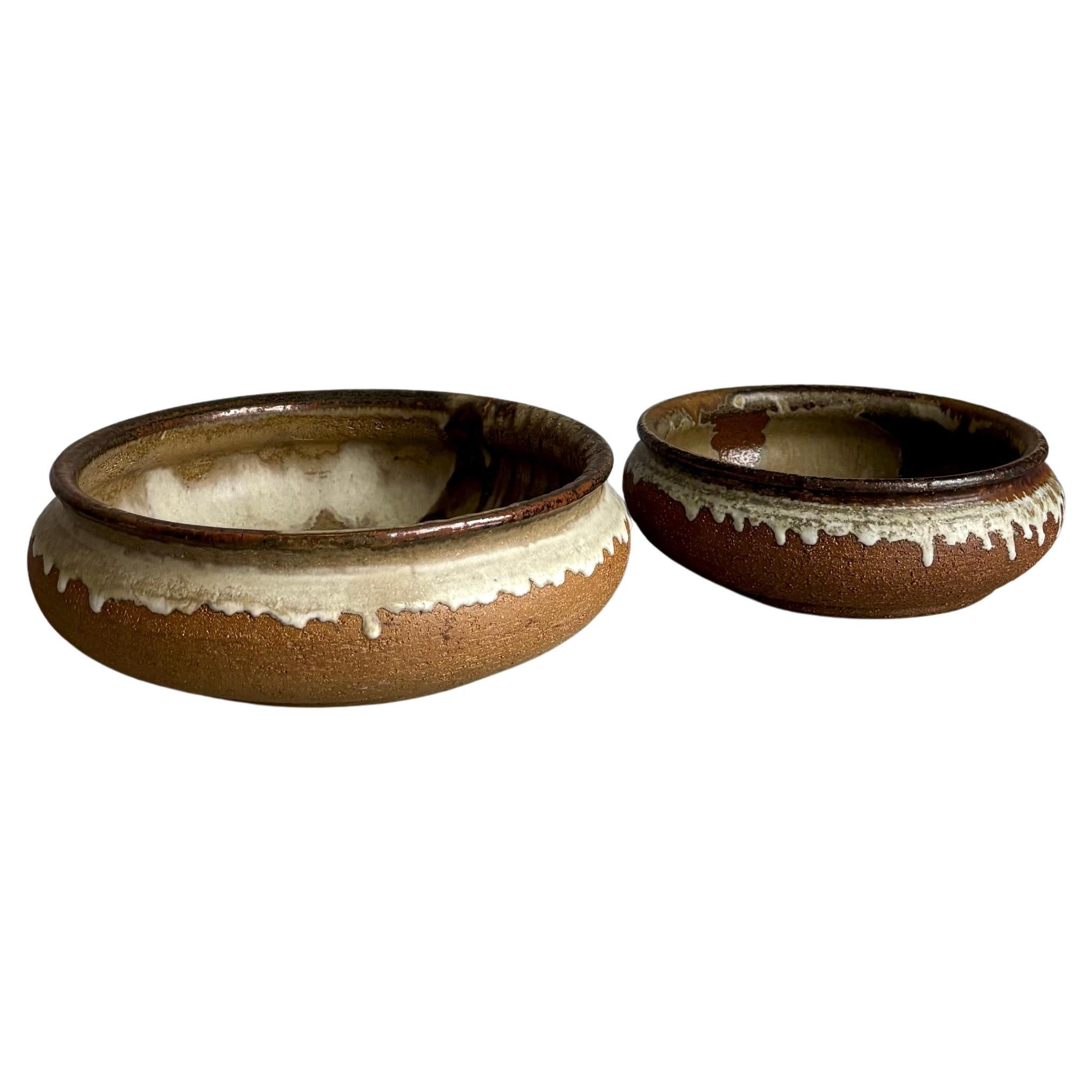 Set of Two Handmade Stoneware Bowls by Aksel Larsen, Denmark, 1970s