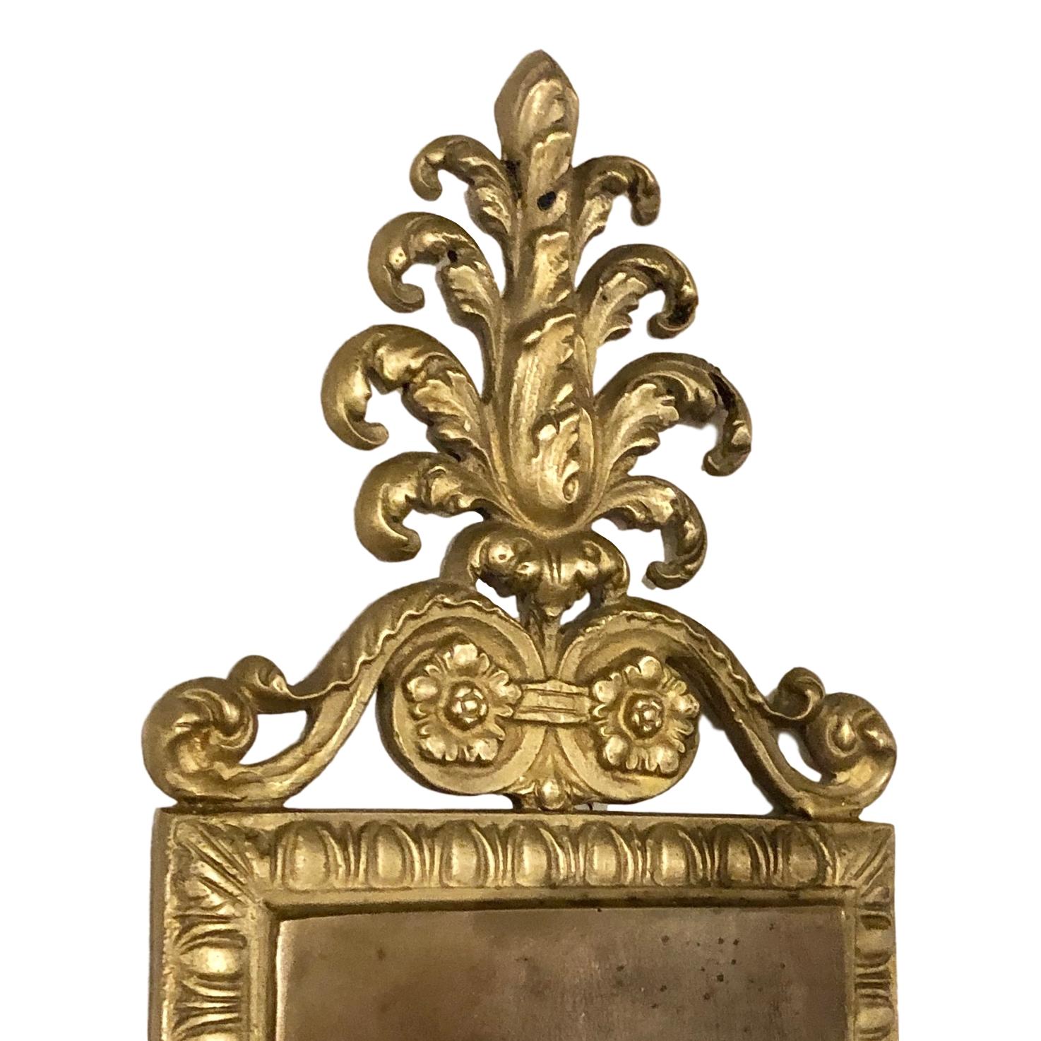 Début du 20ème siècle Ensemble de grandes appliques néoclassiques en bronze, vendues par paire en vente