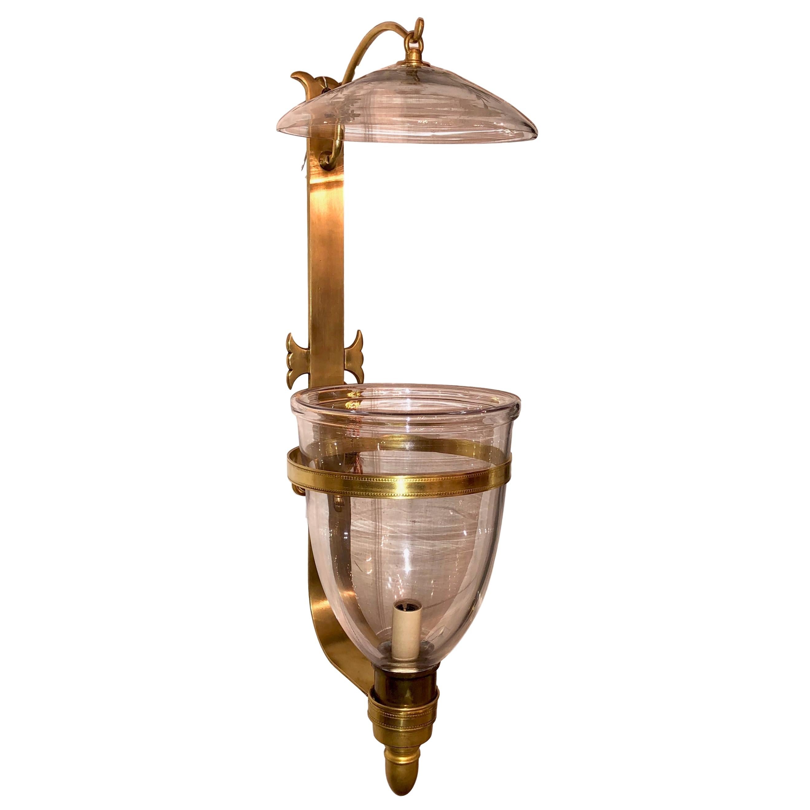 Bronzo Set di grandi lampade inglesi in bronzo e vetro, vendute in coppia in vendita