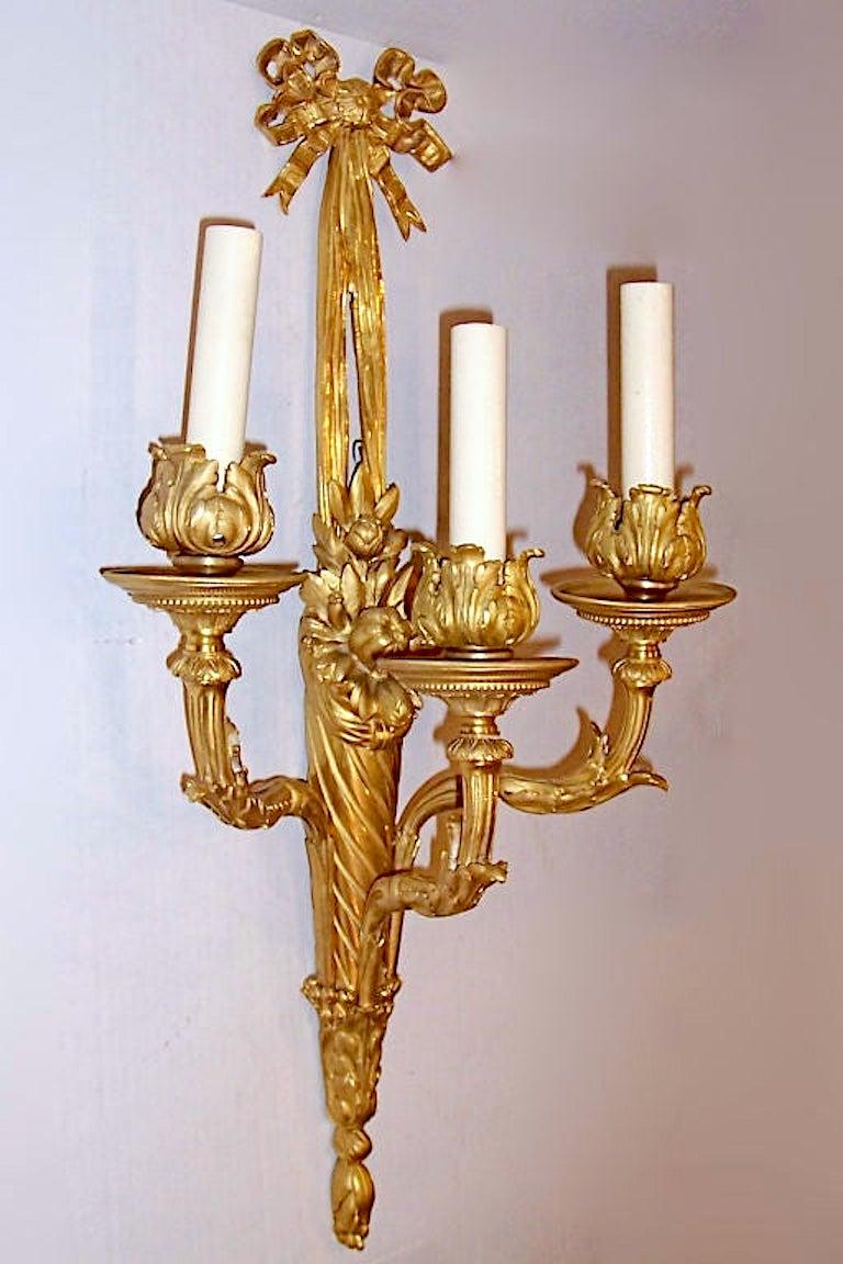 French Pair of Neoclassic Bronze Sconces  For Sale