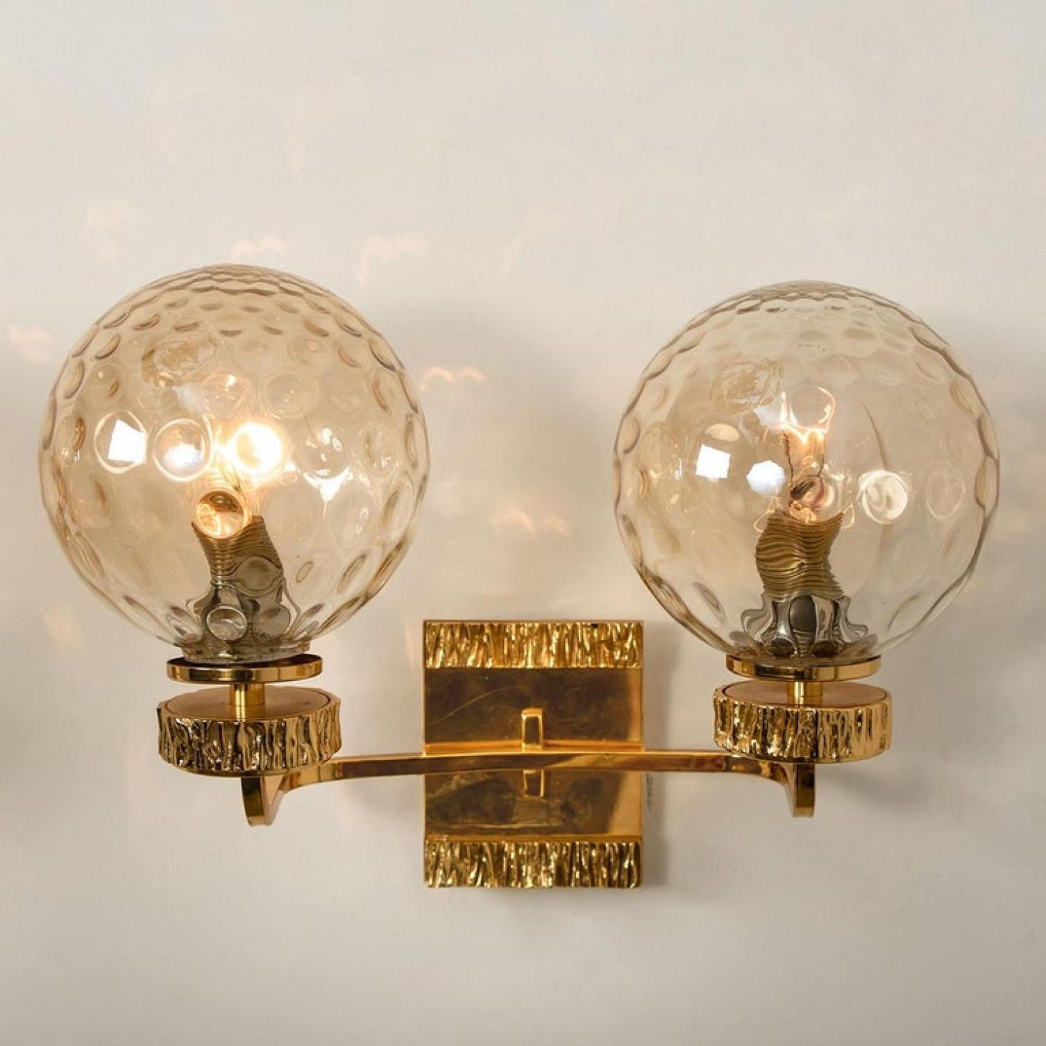 Set of Large Gold-Plated Glass Wall Lights in the Style of Brotto For Sale 5
