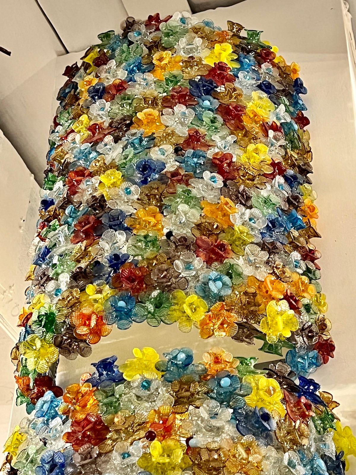 Ensemble de grandes appliques à fleurs en verre vénitien, vendues par paire Bon état - En vente à New York, NY