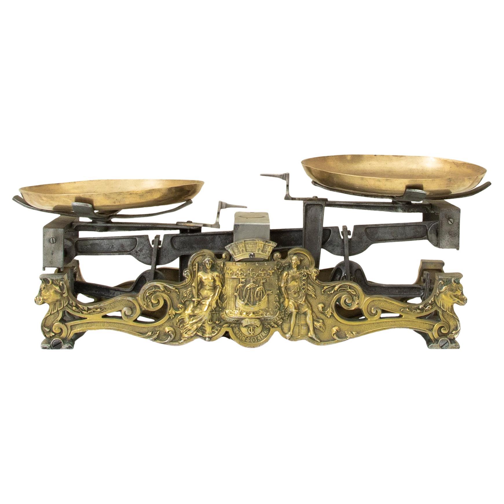 Set von doppelseitigen französischen Butcher-Schalen aus Bronze und Eisen aus dem späten 19. Jahrhundert