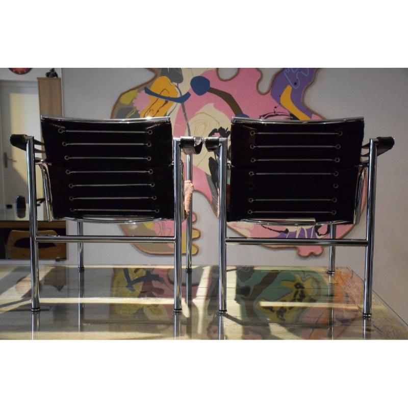 Set di poltrone in pelle LC1 di Le Corbusier per Cassina, 1966 in vendita 1