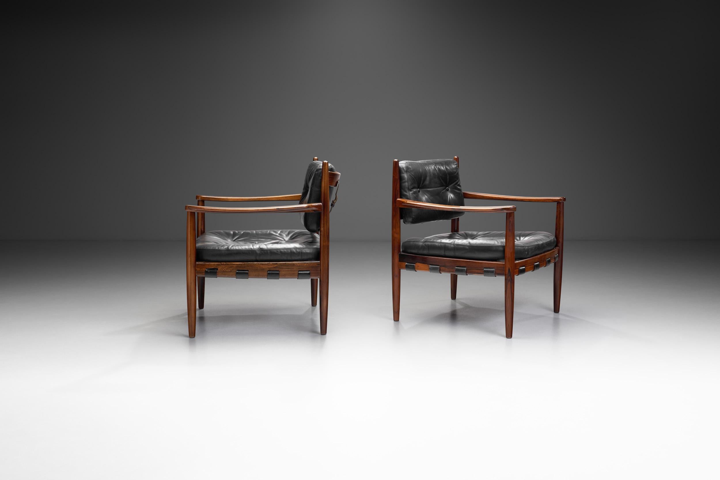 Set of Leather and Wood 'Cadett' Easy Chairs by Eric Merthen, Sweden 1960s In Good Condition For Sale In Utrecht, NL