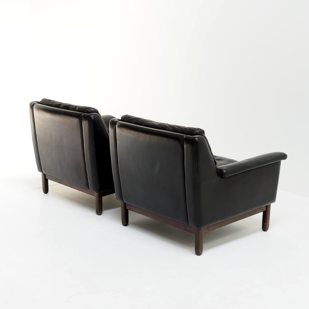 Mid-20th Century Set of Leather Lounche Chairs Attr. to Karl Erik Ekselius. Sweden 1960s