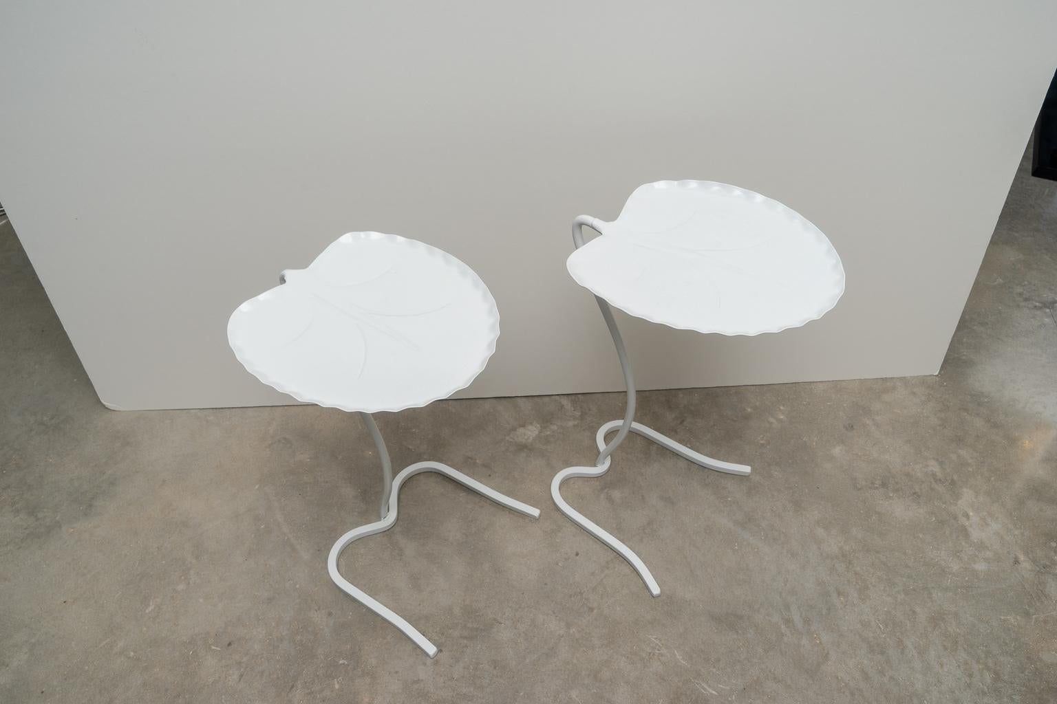 This stylish set of lily pad nesting tables date to the 1960s and were designed by Salterini and have been professionally powder-coated in 