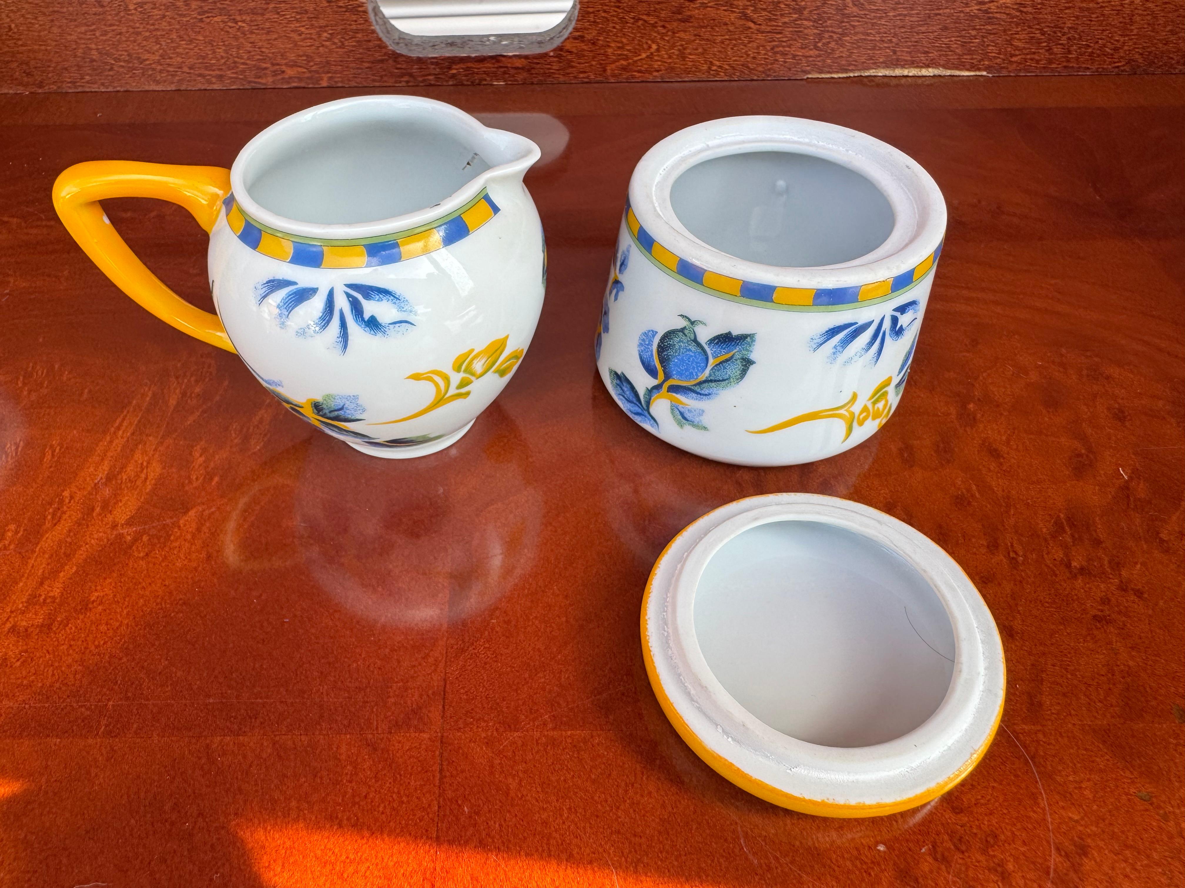 Juego de Piezas de Servir de Limoges Francia (8 piezas) en Bueno estado para la venta en Pasadena, TX
