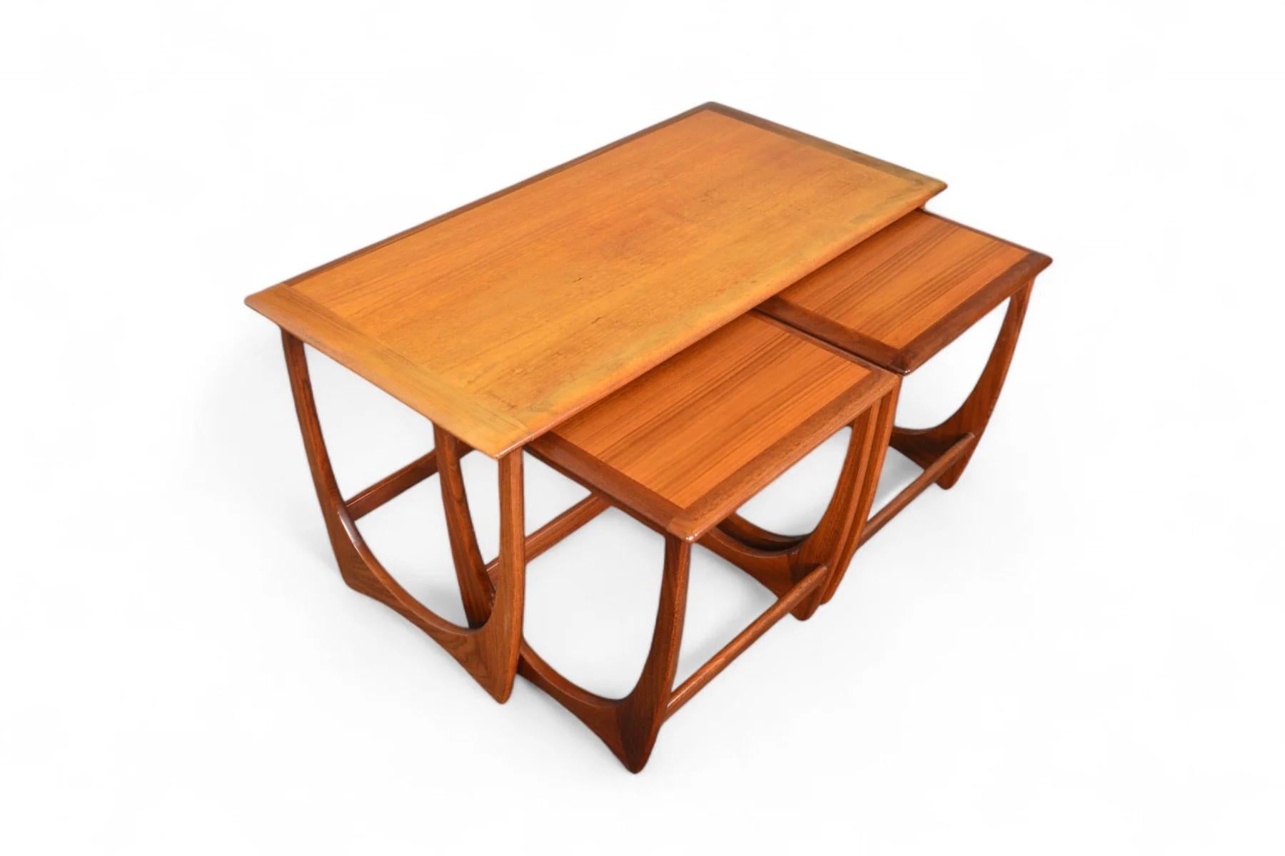 Set of Long G Plan Astro Nesting Tables #2 For Sale 3