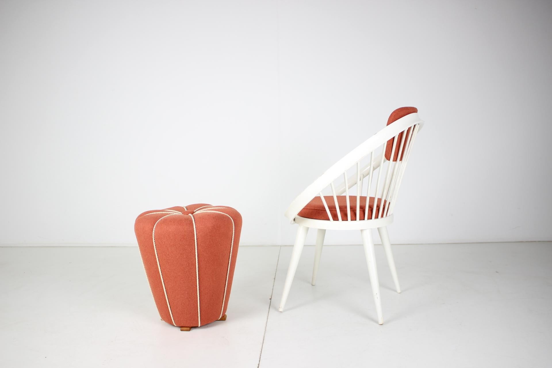 Mid-20th Century Set of Lounge Chair with Tabouret, 1950's-1970's For Sale