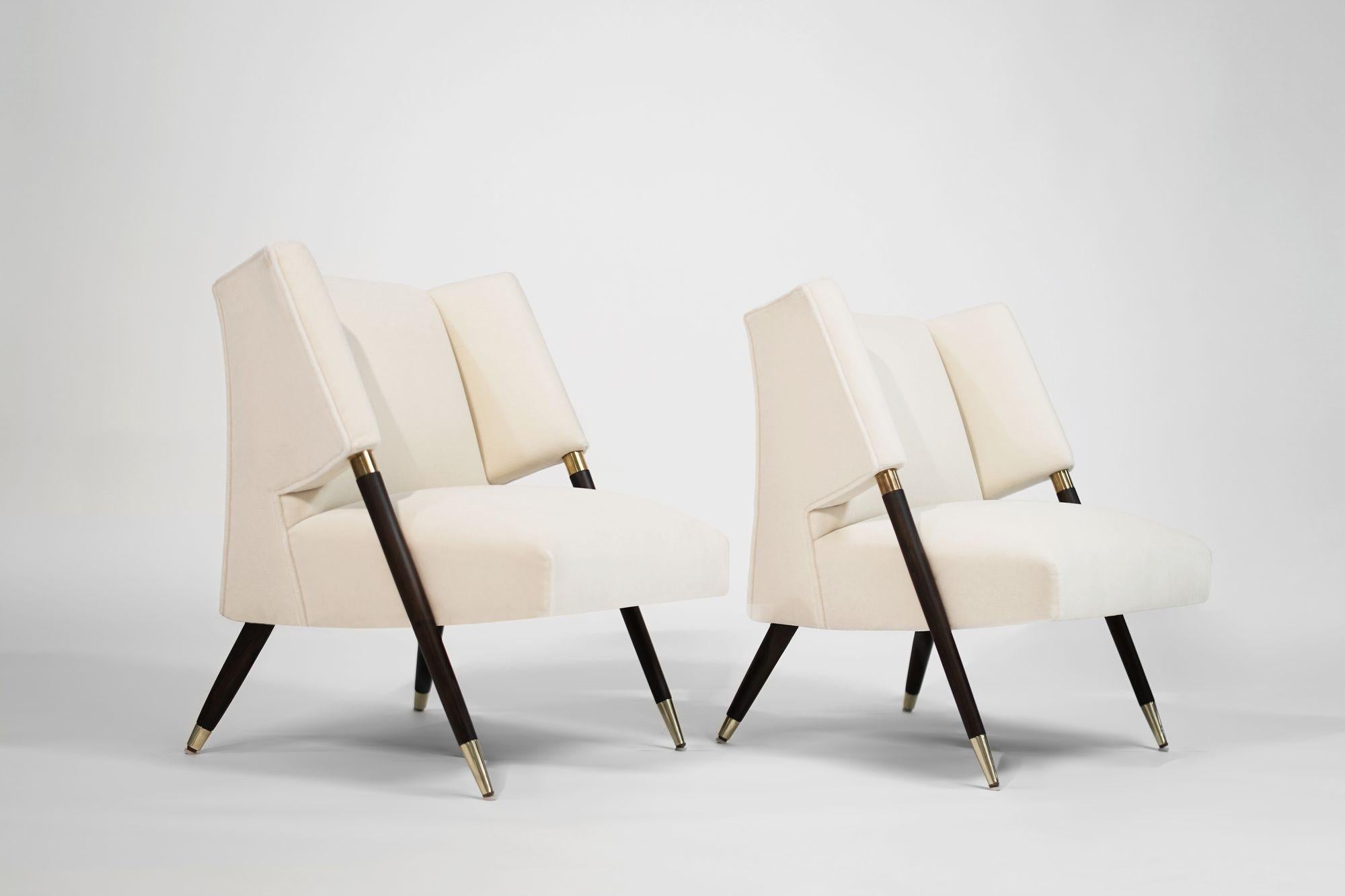 Américain Ensemble de chaises longues en mohair par Karpen of California, C.C. 1950s en vente