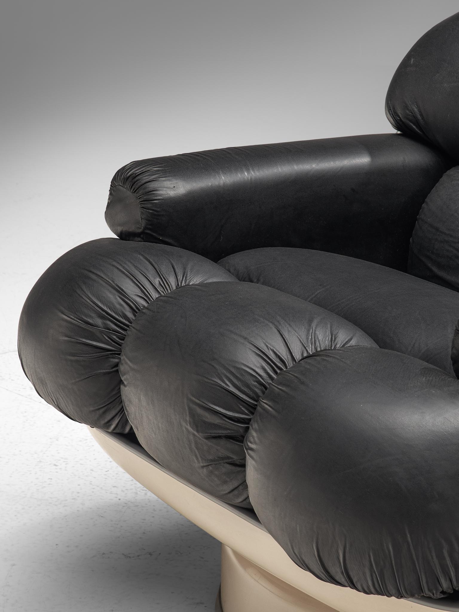 Late 20th Century Set of Lounge Chairs in Fiberglass and Black Leatherette, France, 1970s