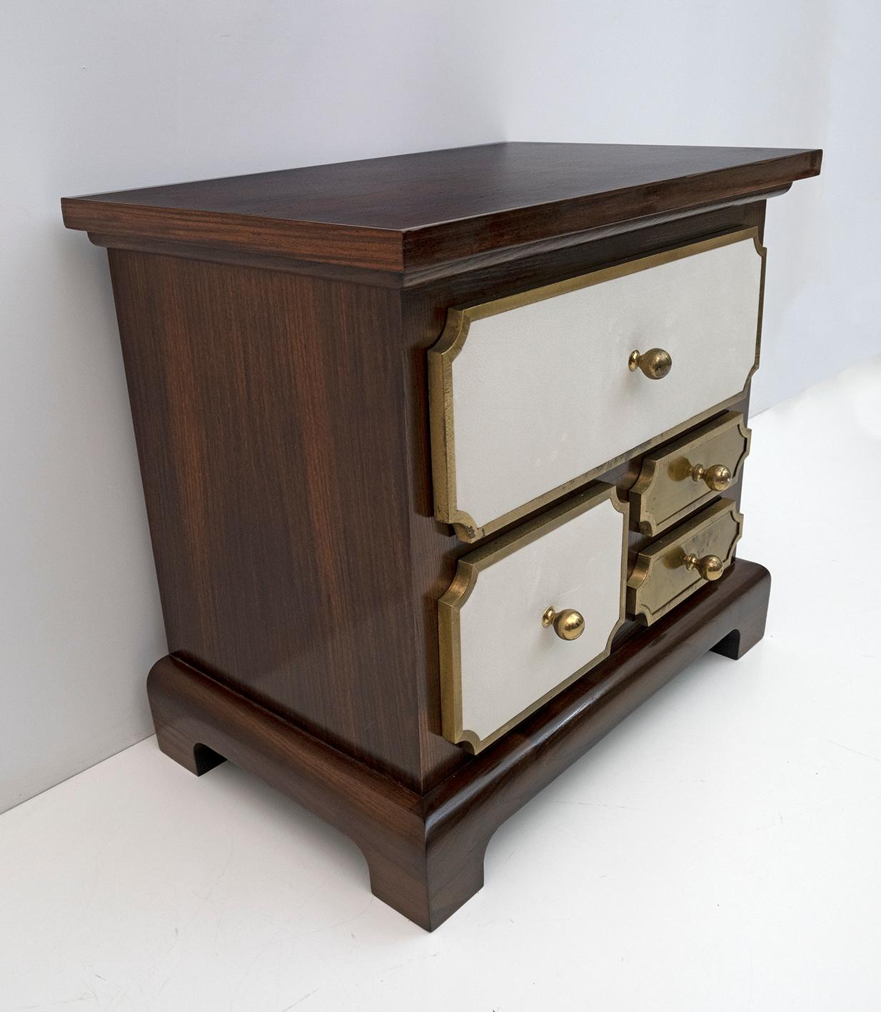 Mid-20th Century Set of Luciano Frigerio Mid-Century Modern Italian Dresser and Bedside Tables For Sale