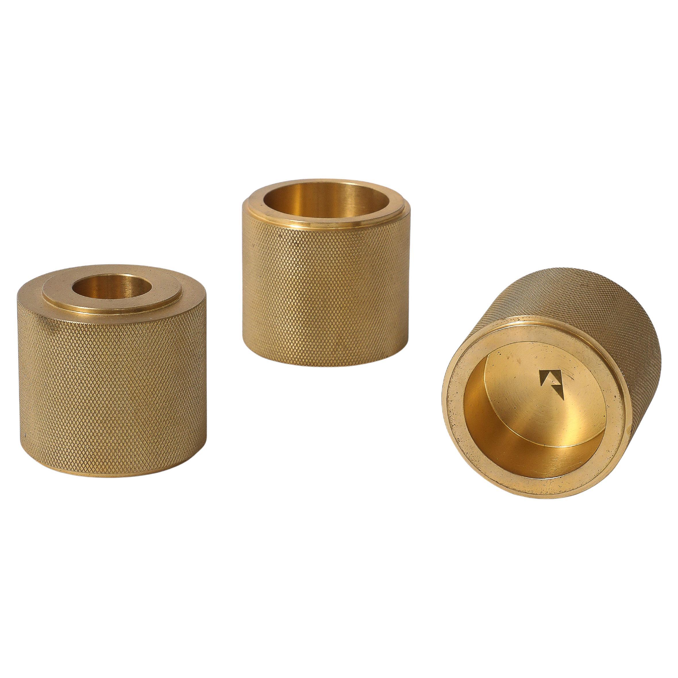 Set di portacandele in ottone Machin con zigrinatura fine di Klaar Prims