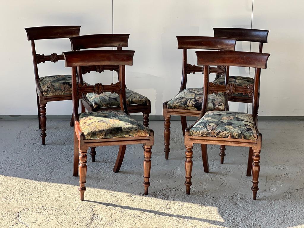 Set of Mahogany dining romm, English work, 19th century For Sale 5