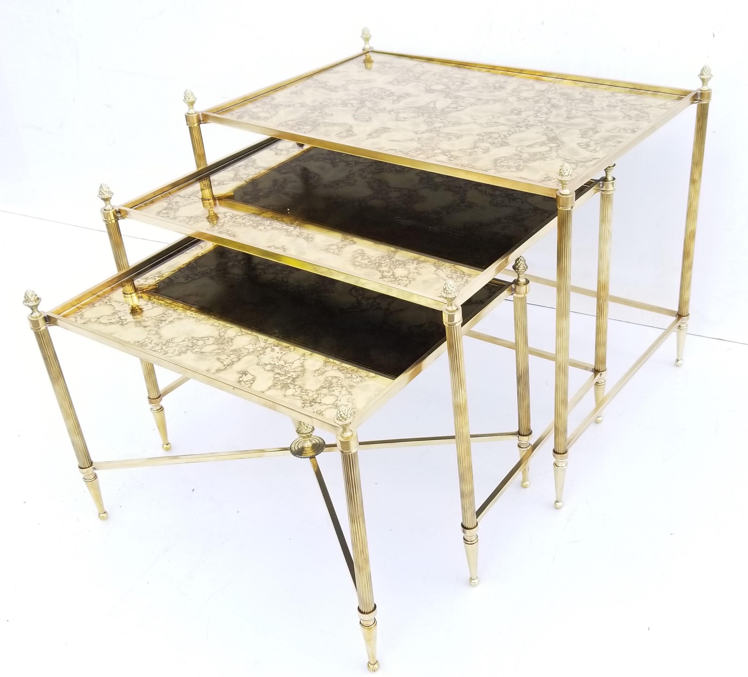 Set of Maison Bagues Bronze Nesting Table In Good Condition In Miami, FL