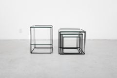 Satz von Max Sauze-Tischen „Isocele“ für Atrow