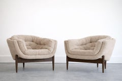 Set of MCM Sculptural Walnut Tripod Lounge Chairs in Bouclé, C. 1950s