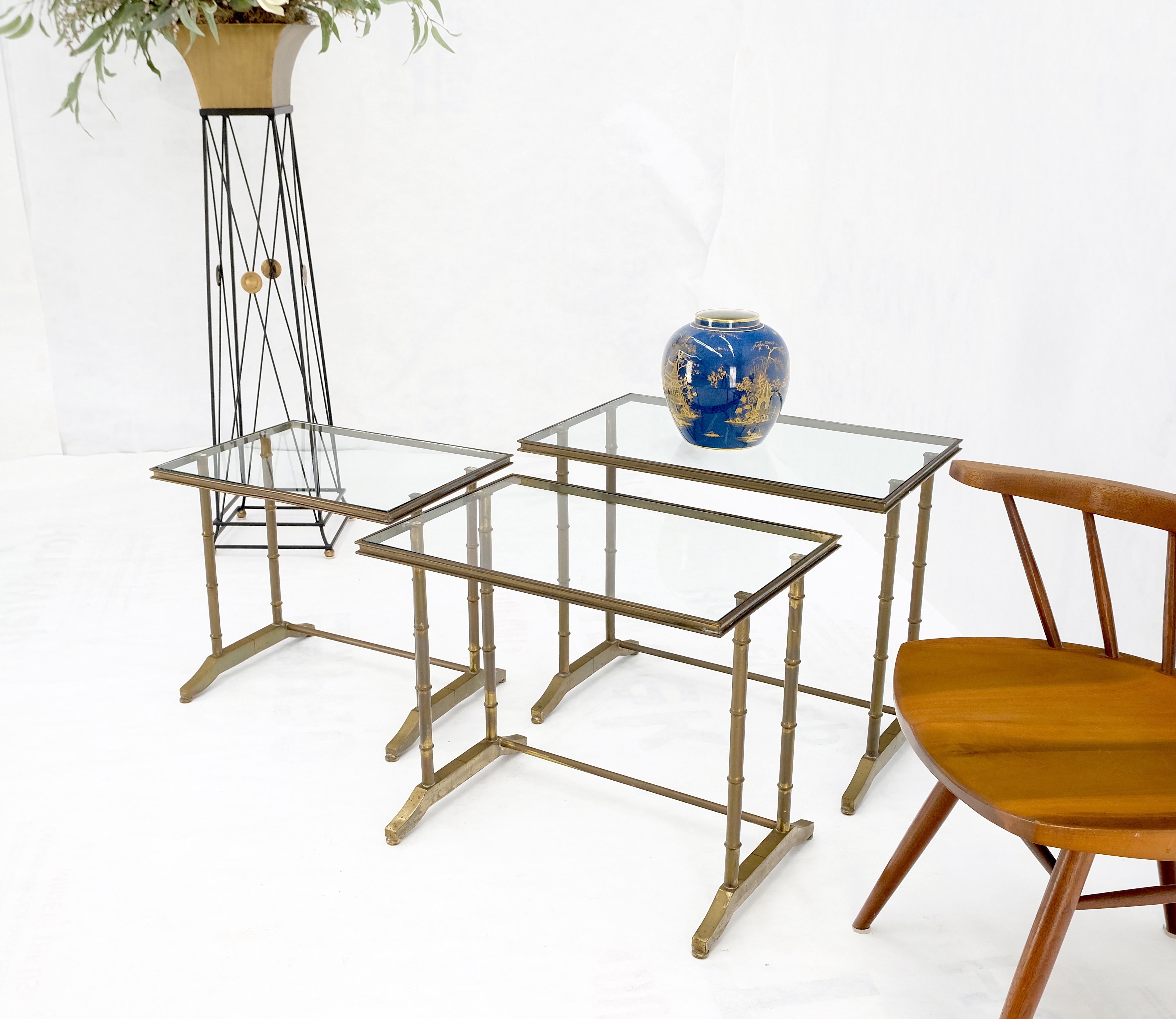 Set of MCM Solid Brass Faux Bamboo Glass Top Nesting Side End Tables Stands In Good Condition For Sale In Rockaway, NJ