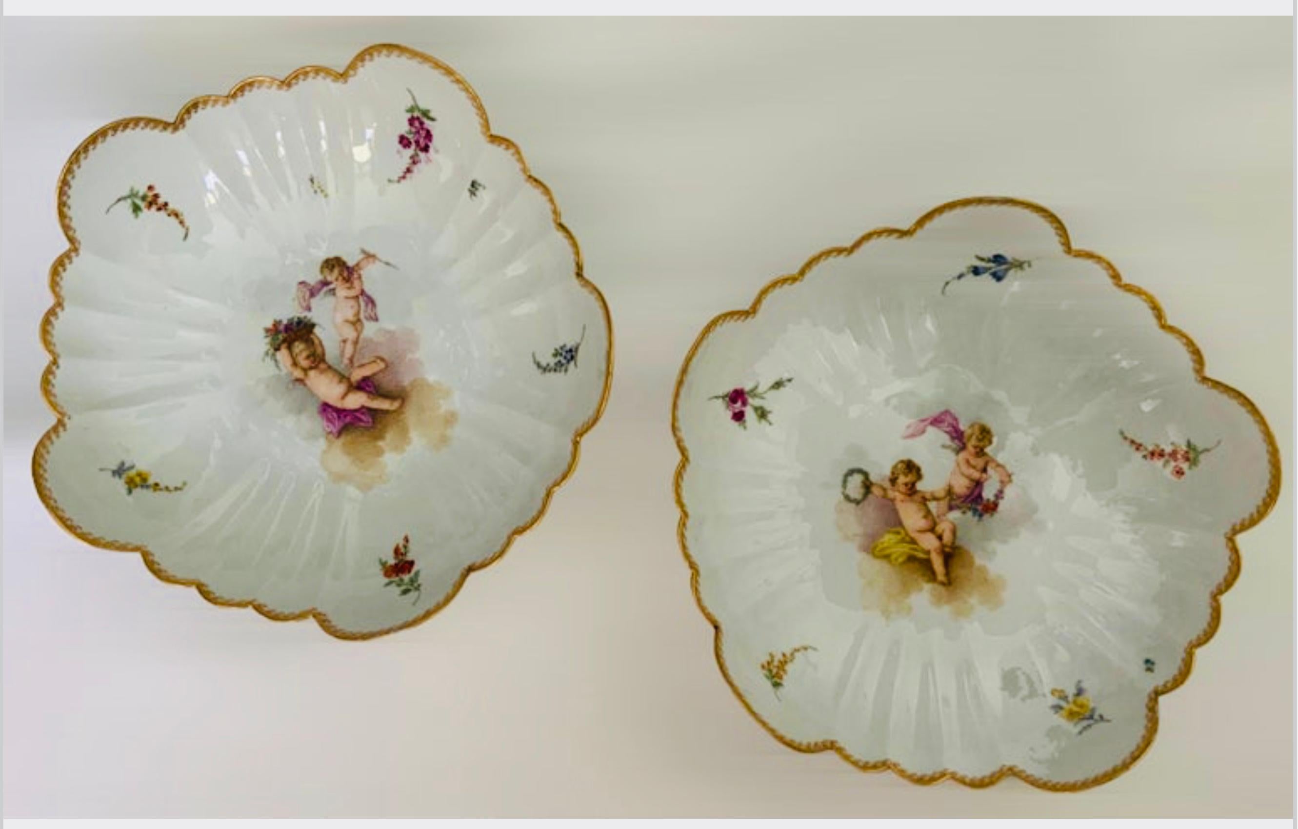 Set of Meissen Hand Painted Porcelain Scalloped Bowl/Plate In Good Condition For Sale In Guaynabo, PR