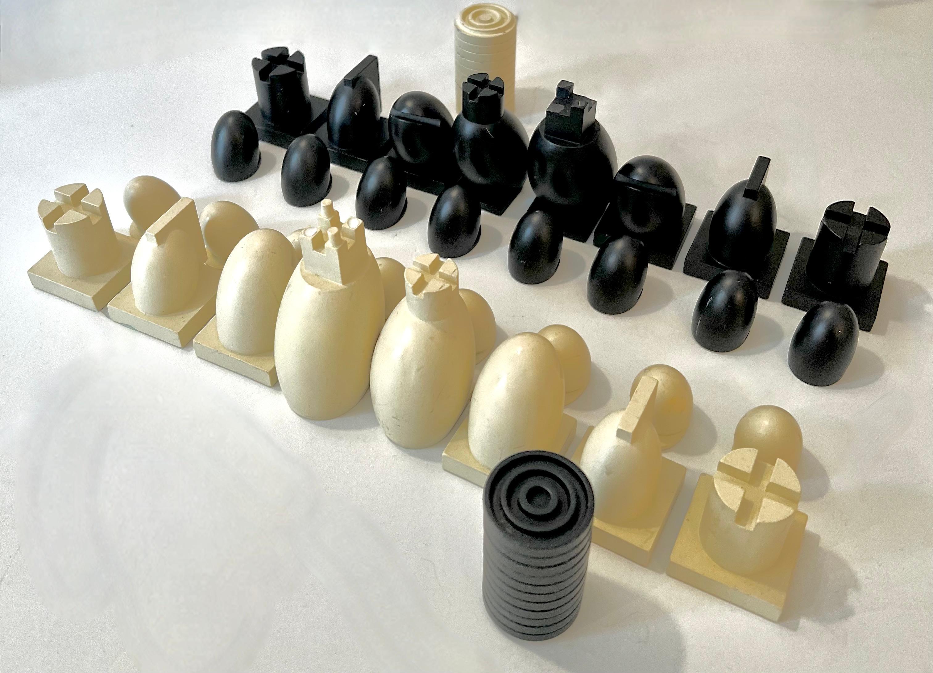 Set of Michael Graves Chess and Checker Pieces In Good Condition For Sale In Los Angeles, CA