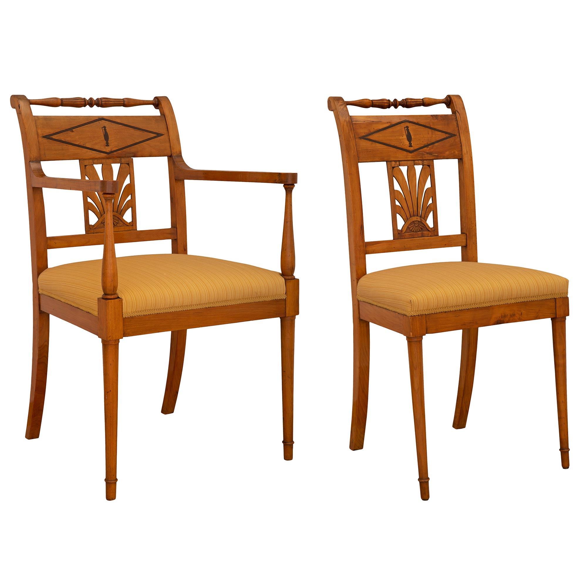 Unknown Set of Mid-19th Century Biedermeier Dining Room Chairs For Sale