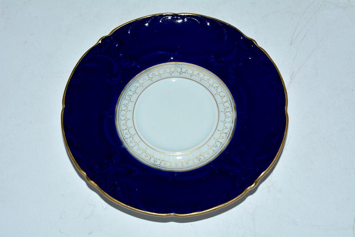 XIXe siècle Ensemble de porcelaines bleu cobalt et blanc du milieu du 19e siècle, Chine en vente