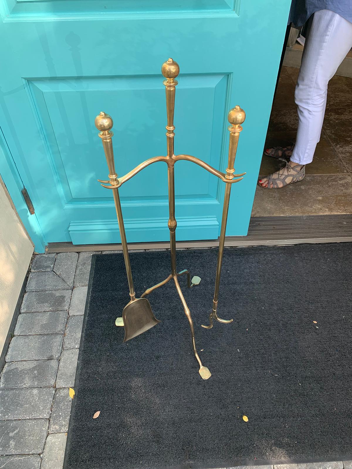 Set of Mid-20th Century Brass Fire Tools on Stand, Shovel and Poker 1