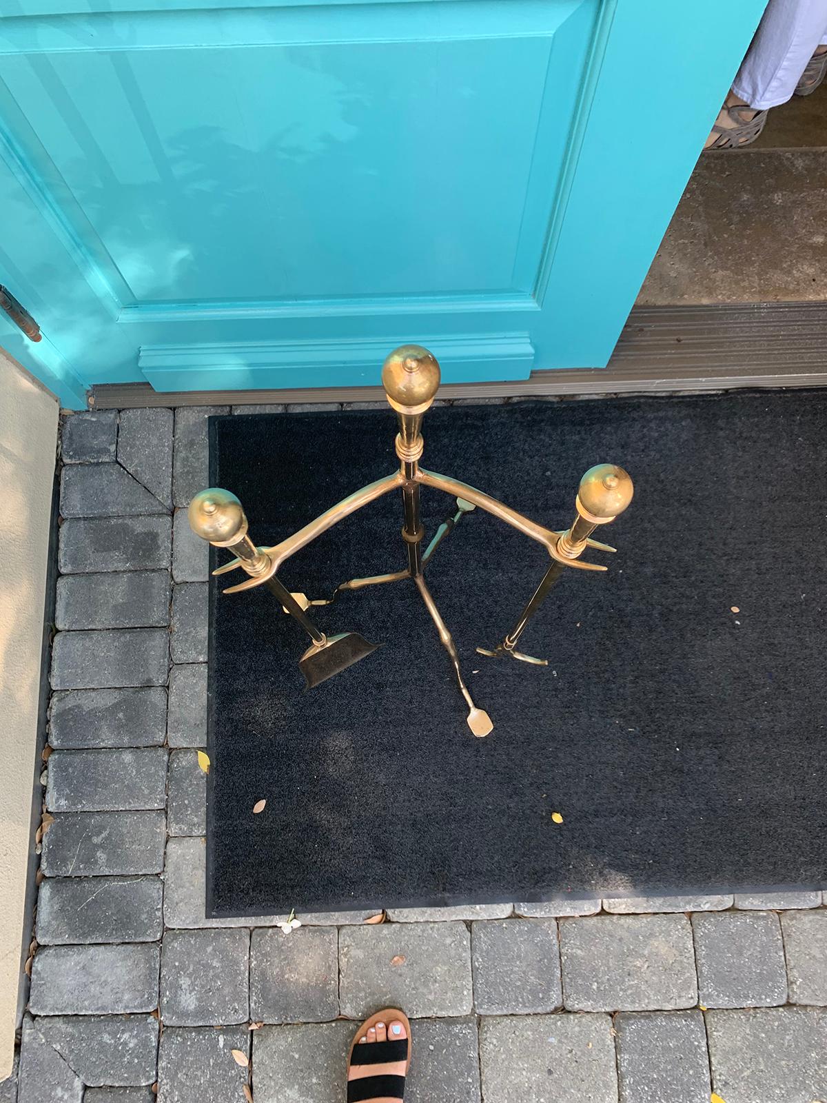 Set of Mid-20th Century Brass Fire Tools on Stand, Shovel and Poker 2