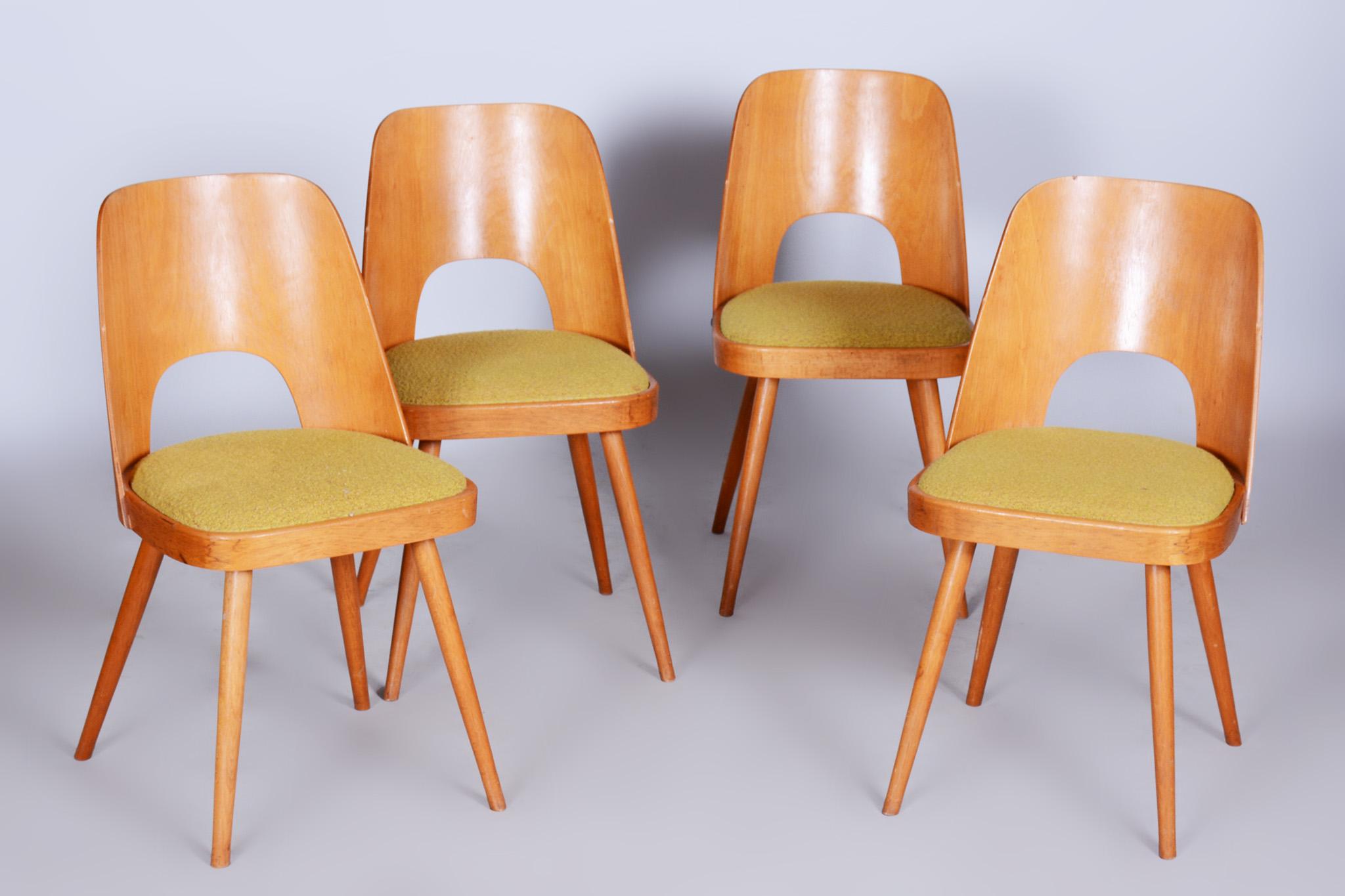 Set of Mid-Century Brown and Yellow Beech Chairs, Oswald Haerdtl, 1950s, Czechia In Good Condition For Sale In Horomerice, CZ