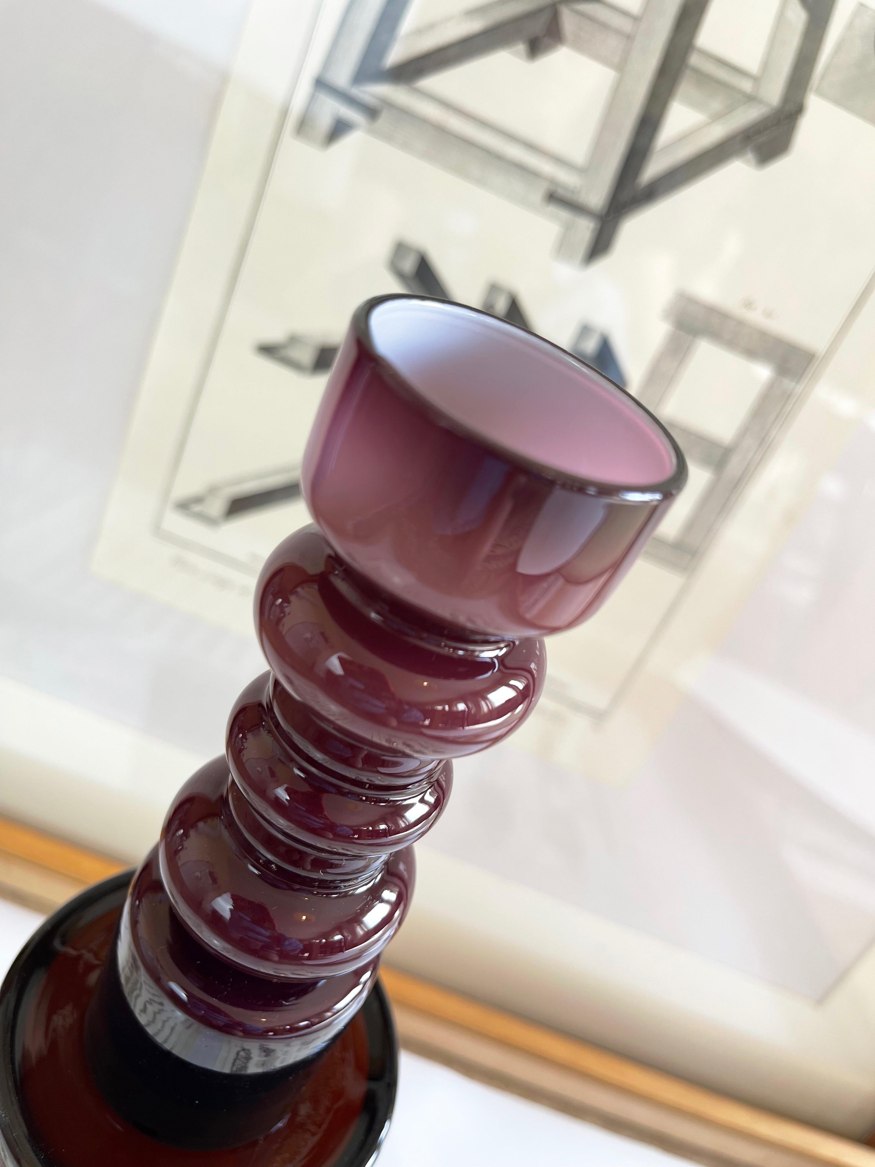 Verre d'art Ensemble de vases en verre d'art du milieu du siècle dernier, à cercles caramel et violets, ambiance scandinave en vente