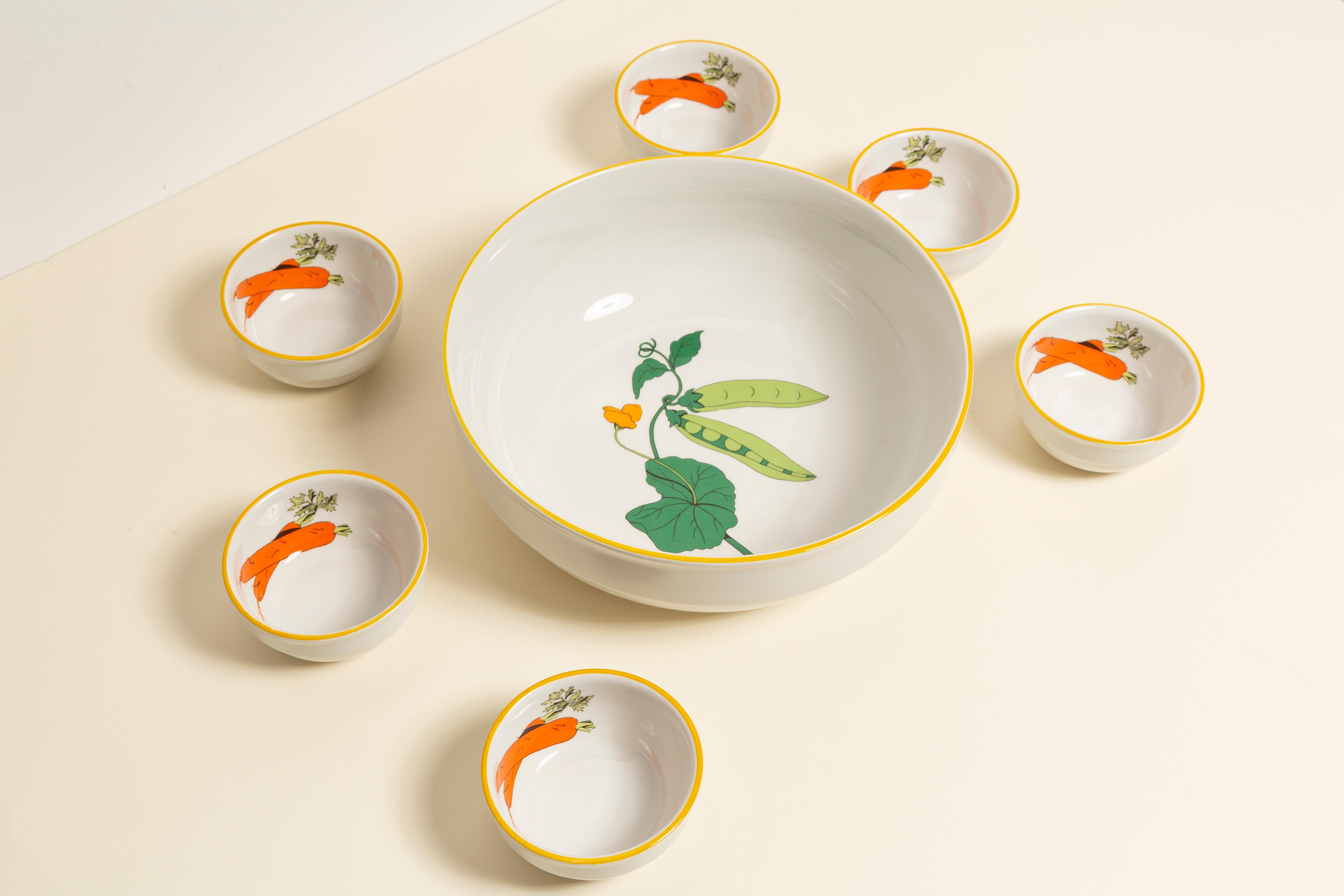 Set of Midcentury Carrot Decorative Porcelain Salad Bowls, Italy, 1970s 5