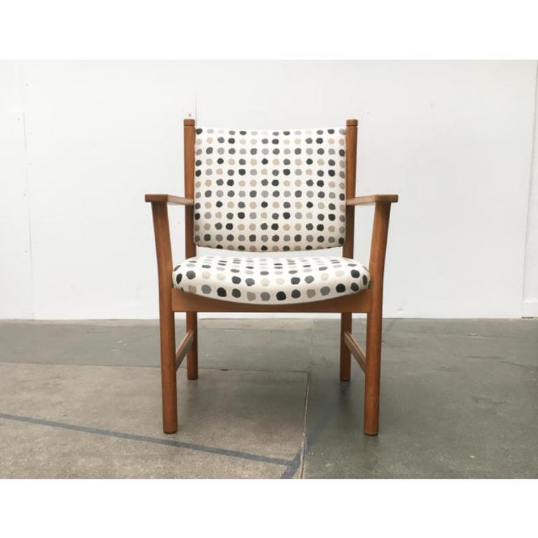 Set di poltrone in quercia danese di metà secolo di Kurt Østervig, anni '60 in vendita 5