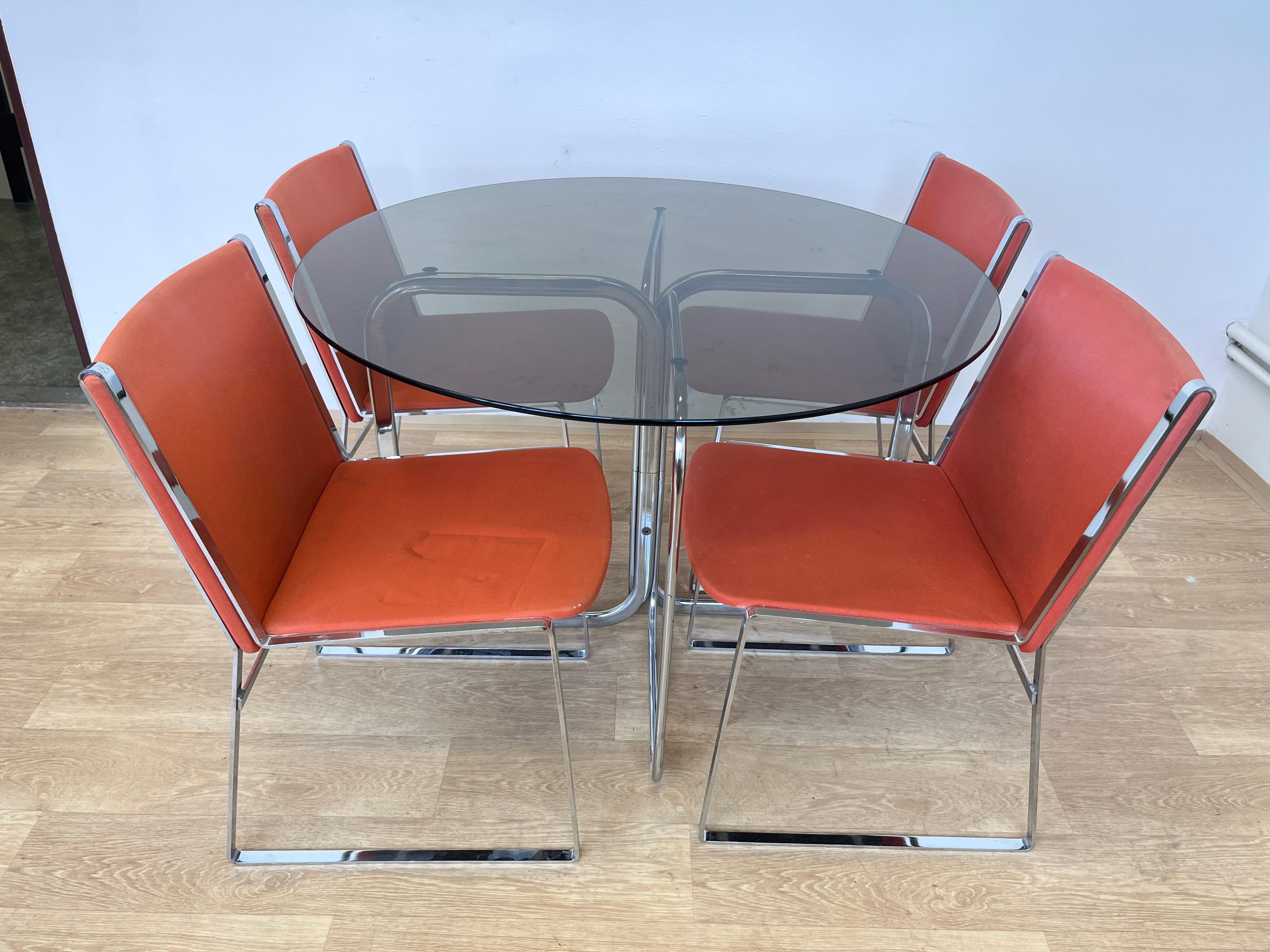 Ensemble de chaises et table de salle à manger chromées design du milieu du siècle 1970 en vente 6