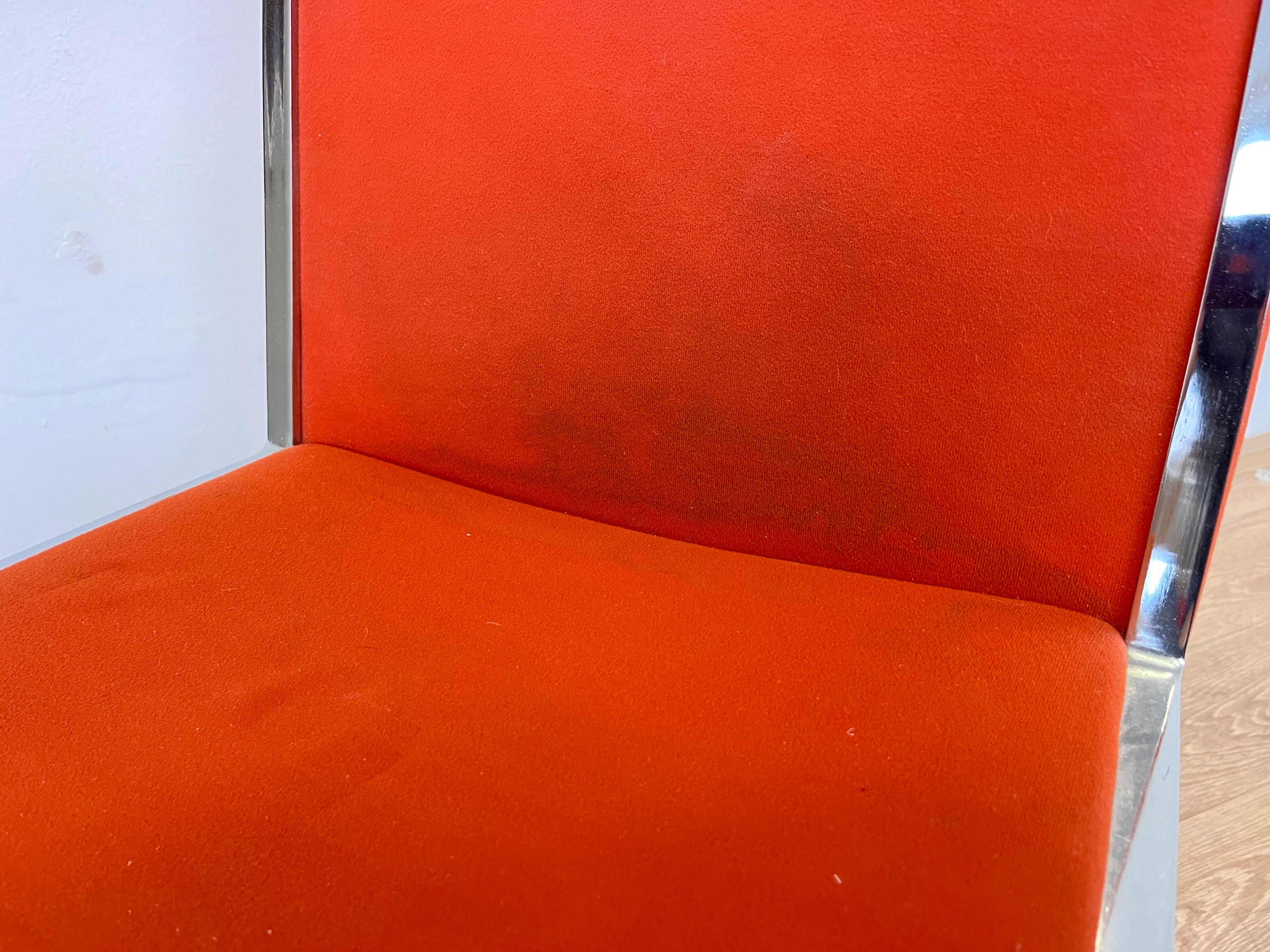 Verre fumé Ensemble de chaises et table de salle à manger chromées design du milieu du siècle 1970 en vente