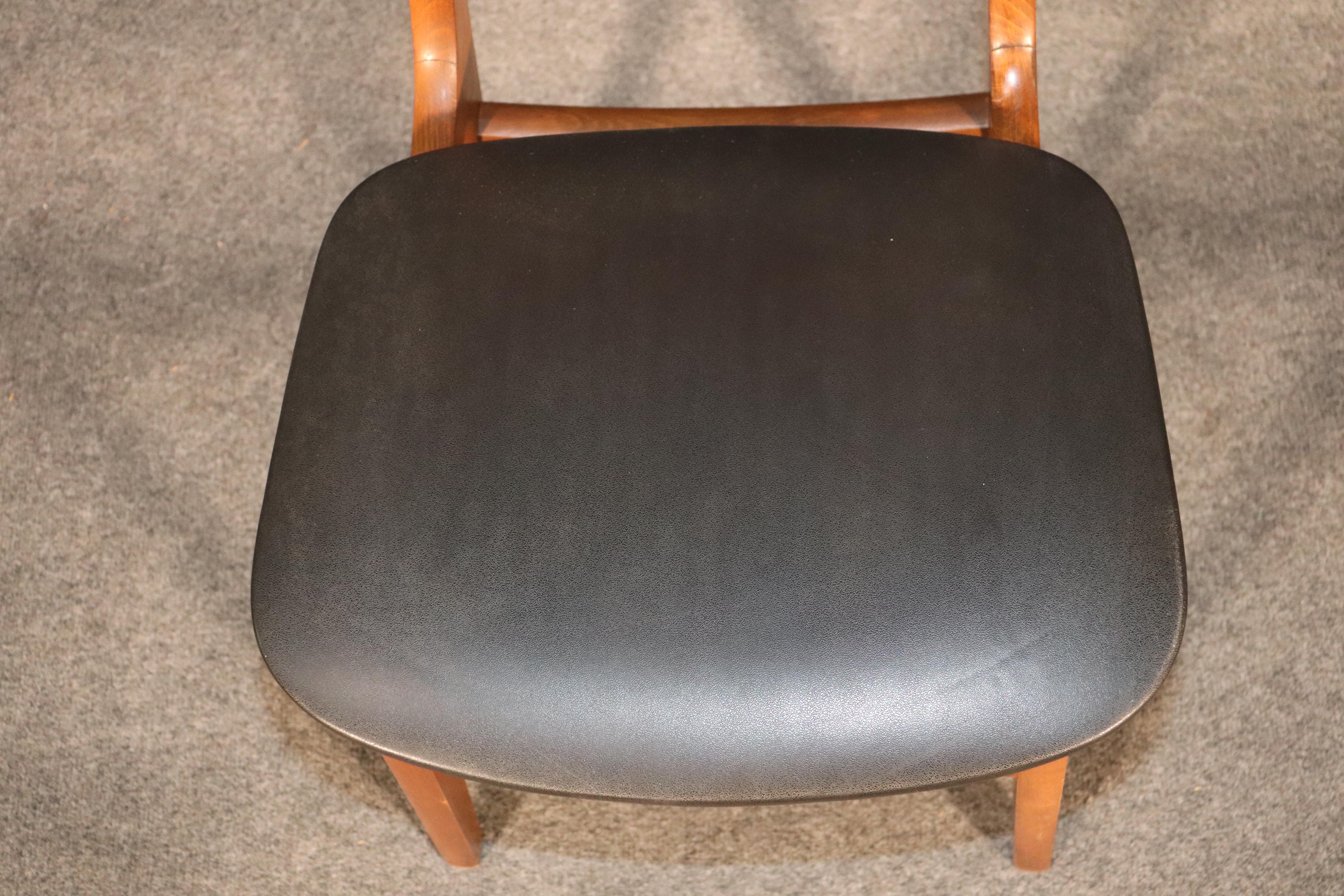 Set of Mid-Century Dining Chairs For Sale 2