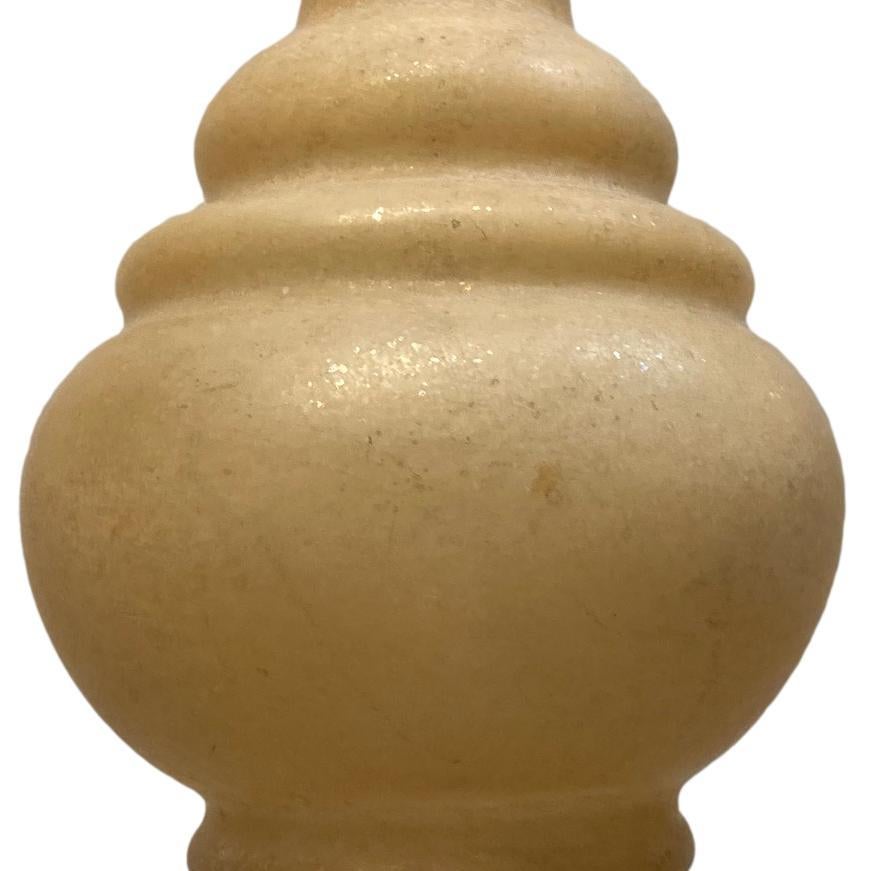 Ensemble de lanternes en verre du milieu du siècle, vendues à l'unité Bon état - En vente à New York, NY
