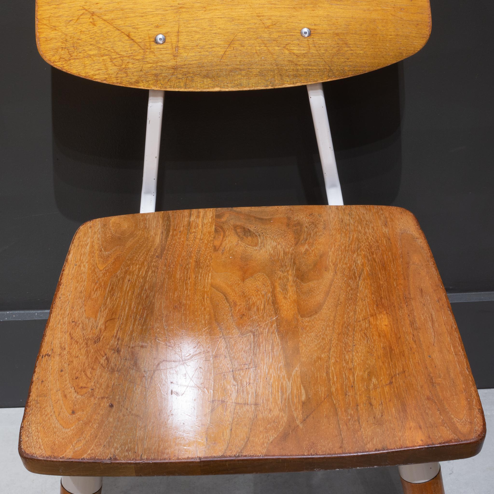 Set of Mid-Century Hil-Rom Hospital Waiting Room Chairs, C.1950 9