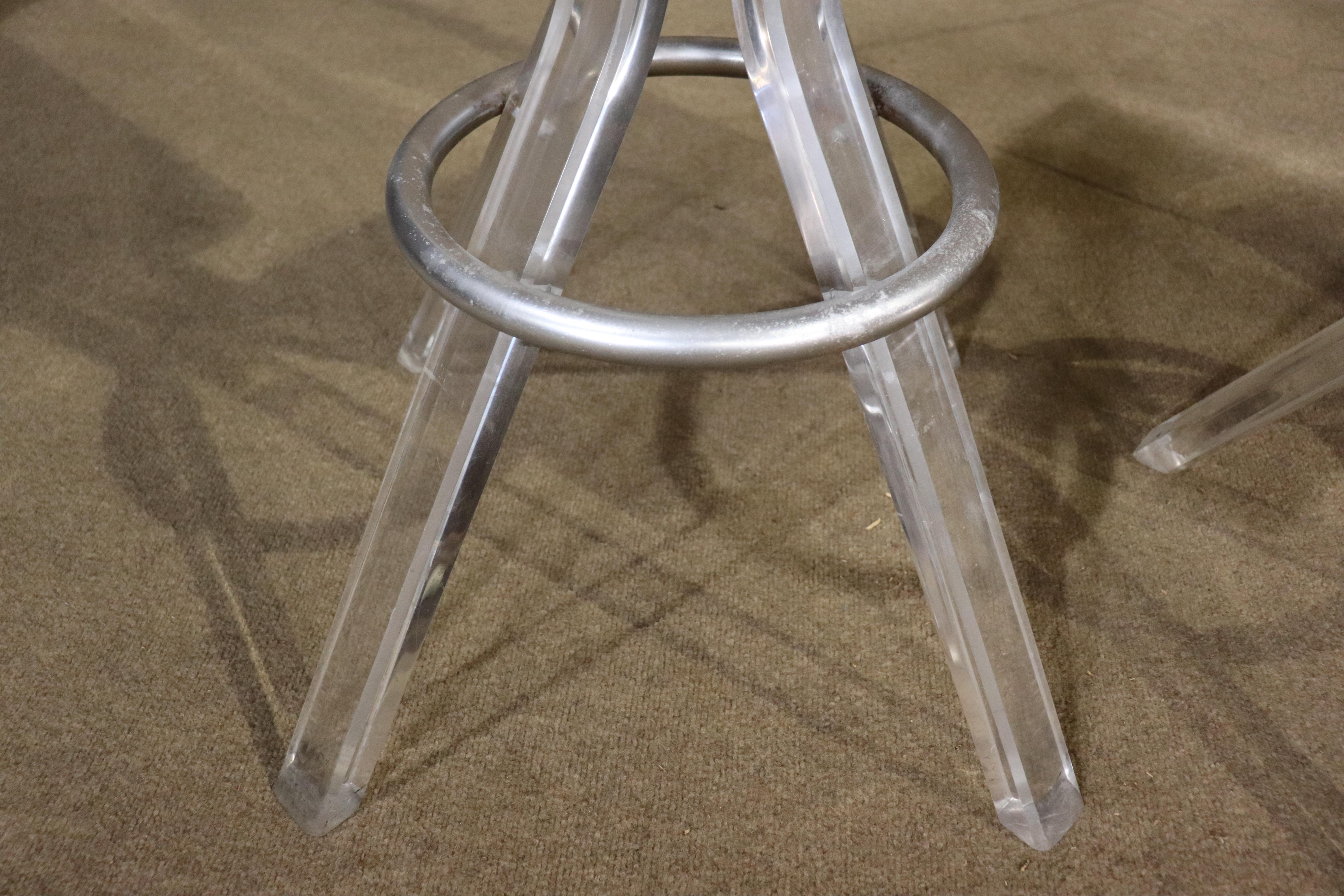Set of Mid-Century Lucite Stools For Sale 8