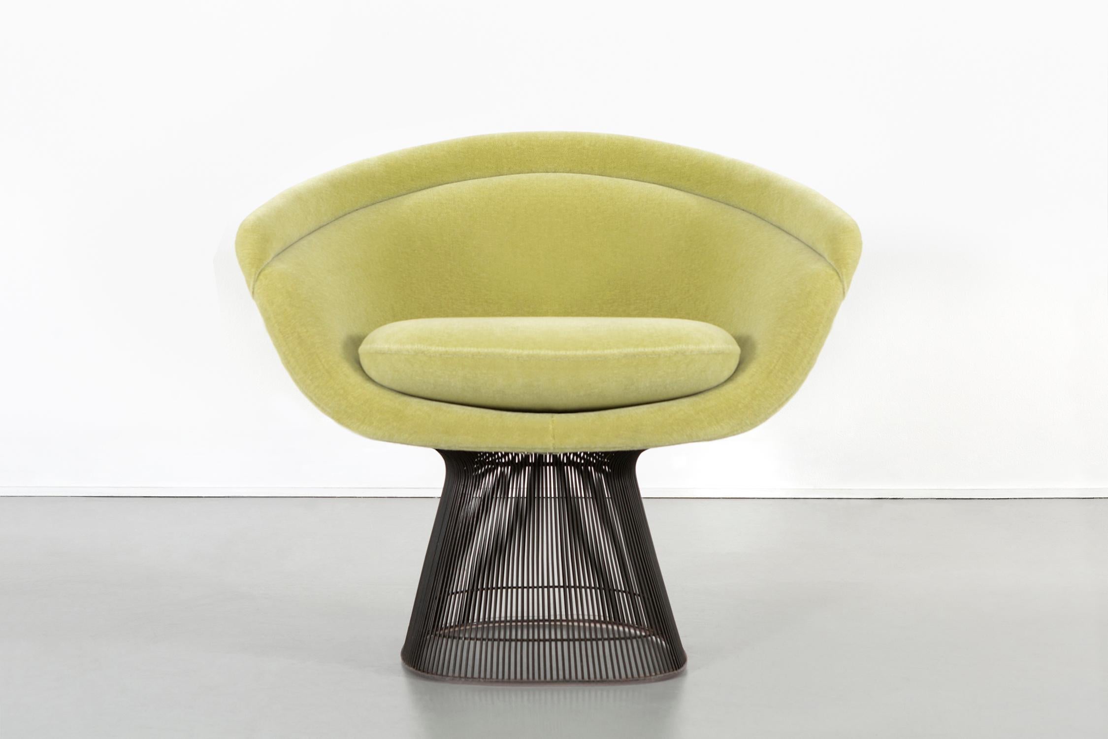 Set of two lounge chairs

designed by Warren Platner for Knoll.

USA, manufactured circa 1975.

Bronze frames freshly reupholstered in mohair 

Measures: 36 ¾” H x 36 ½” W x 25” D x seat 20” H.

Fabric sample available upon request.