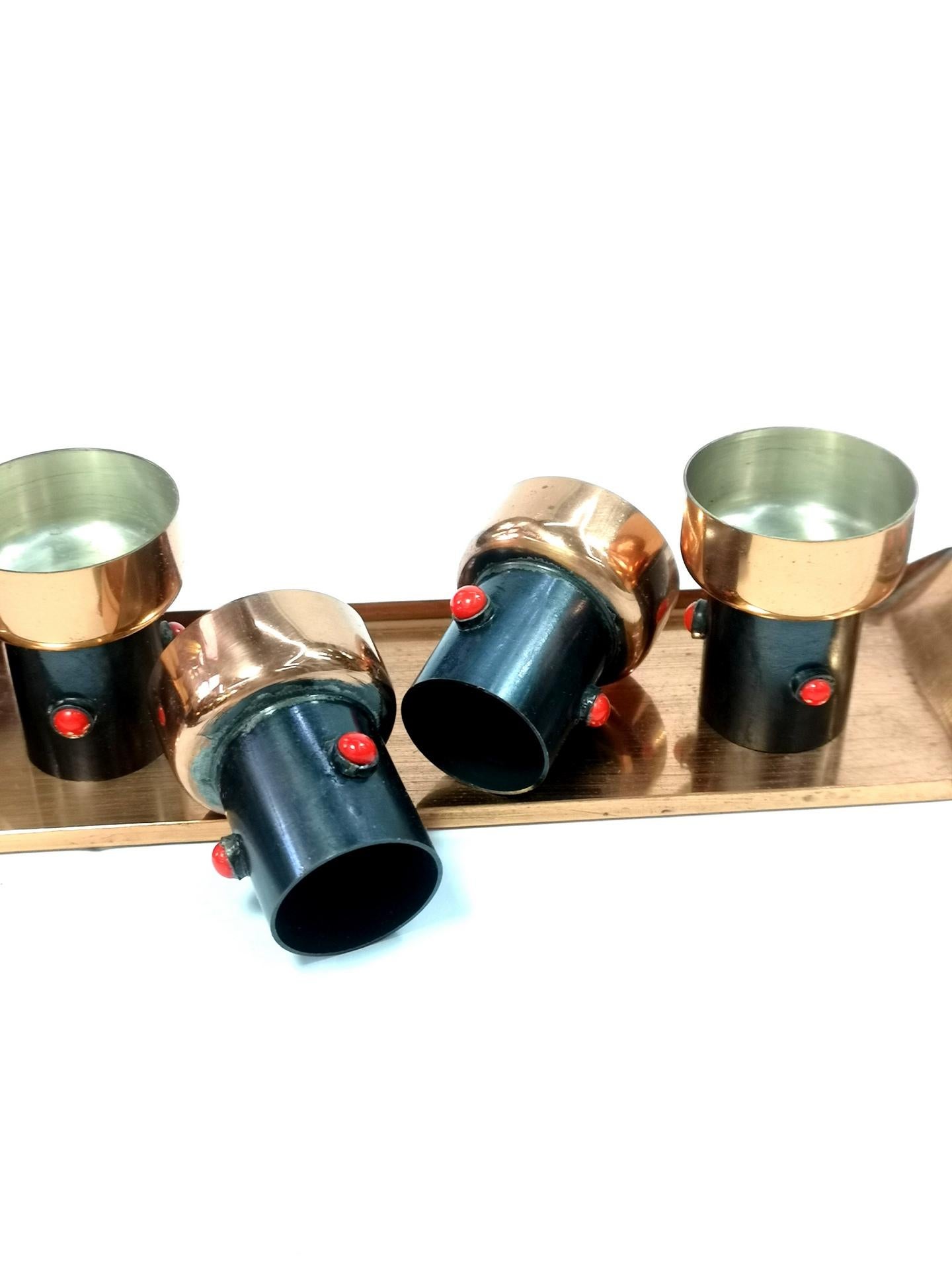 Set of Mid-Century Modern Hand Made Liqueur Glasses of Copper and Enamel, 1970's For Sale 9
