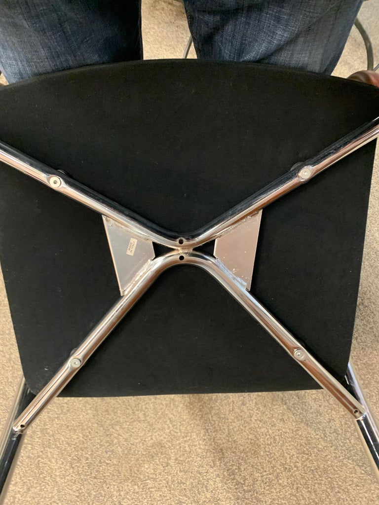 Set of MidCentury Modern Made in Italy Dining Chairs at 1stDibs